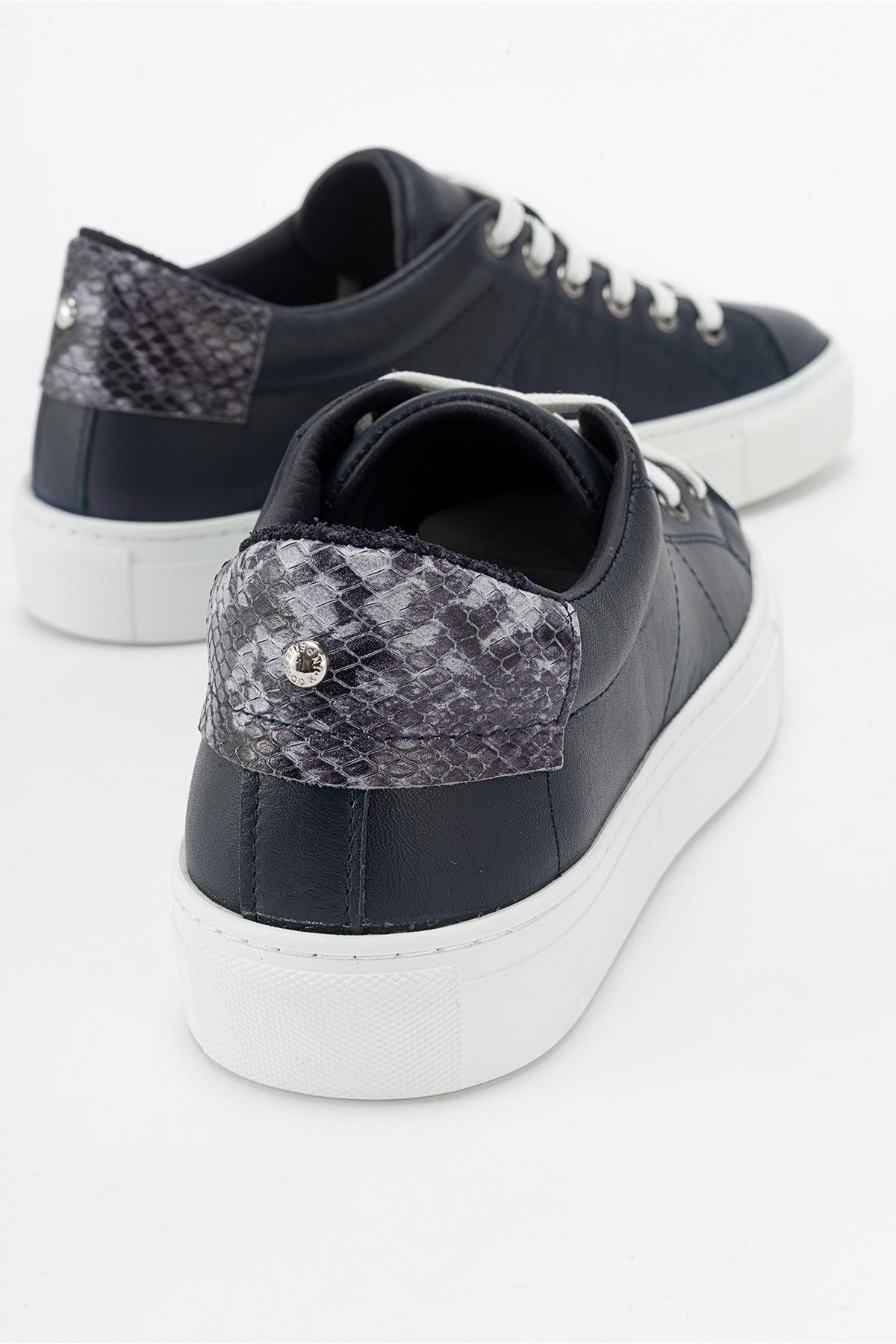 Ayverie - Navy Leather Sneaker (Women)