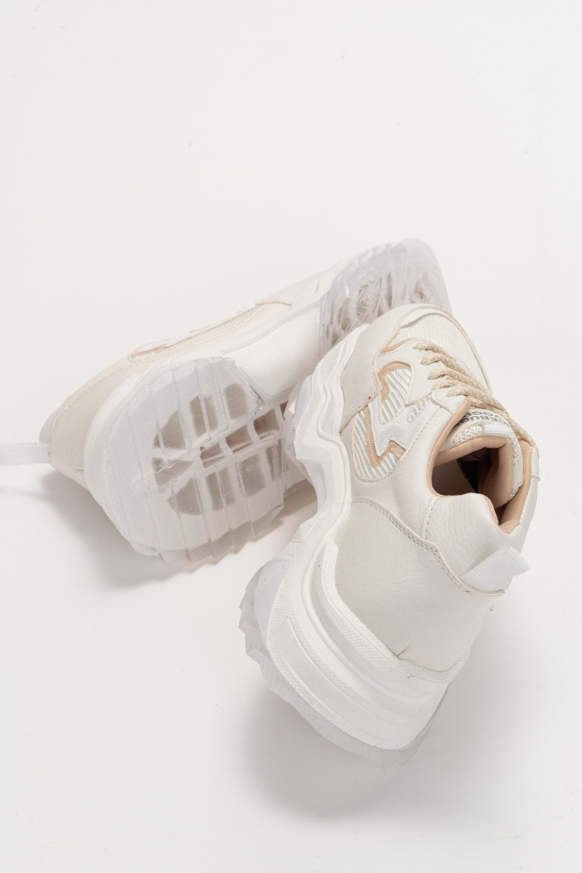 Europa - White Sneaker (Women)