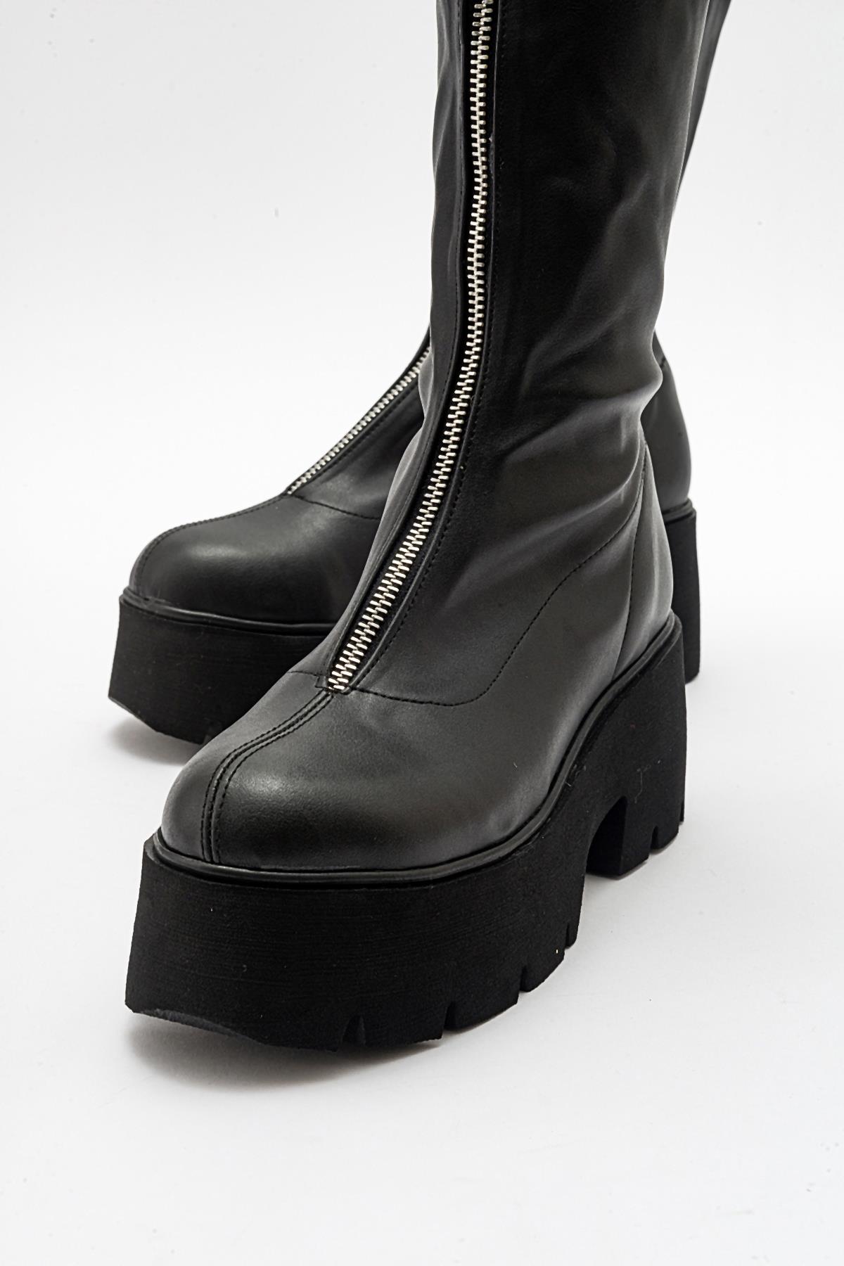 Amaronte - Black Stretch Thick Sole Boot (Women)