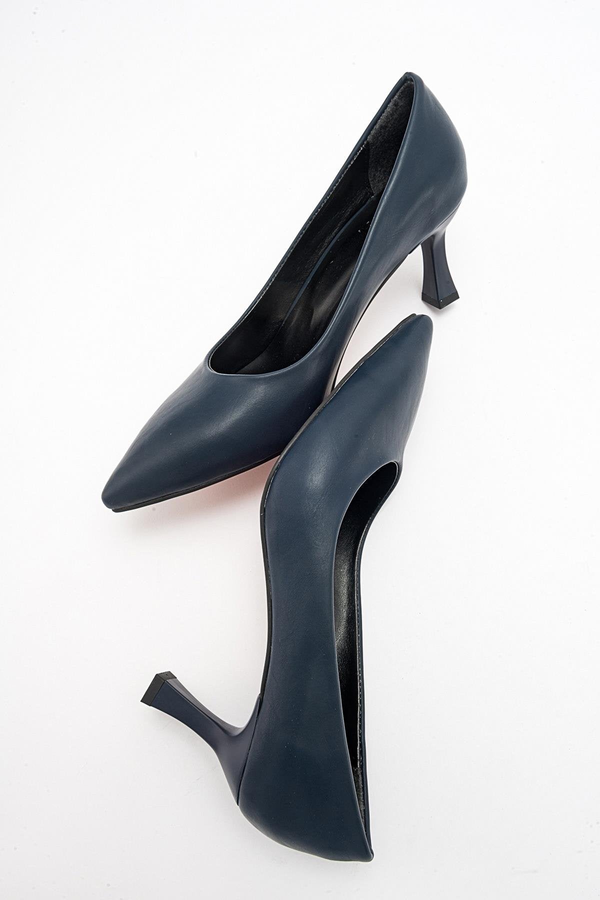 Pedra - Navy Heeled Shoe (Women)