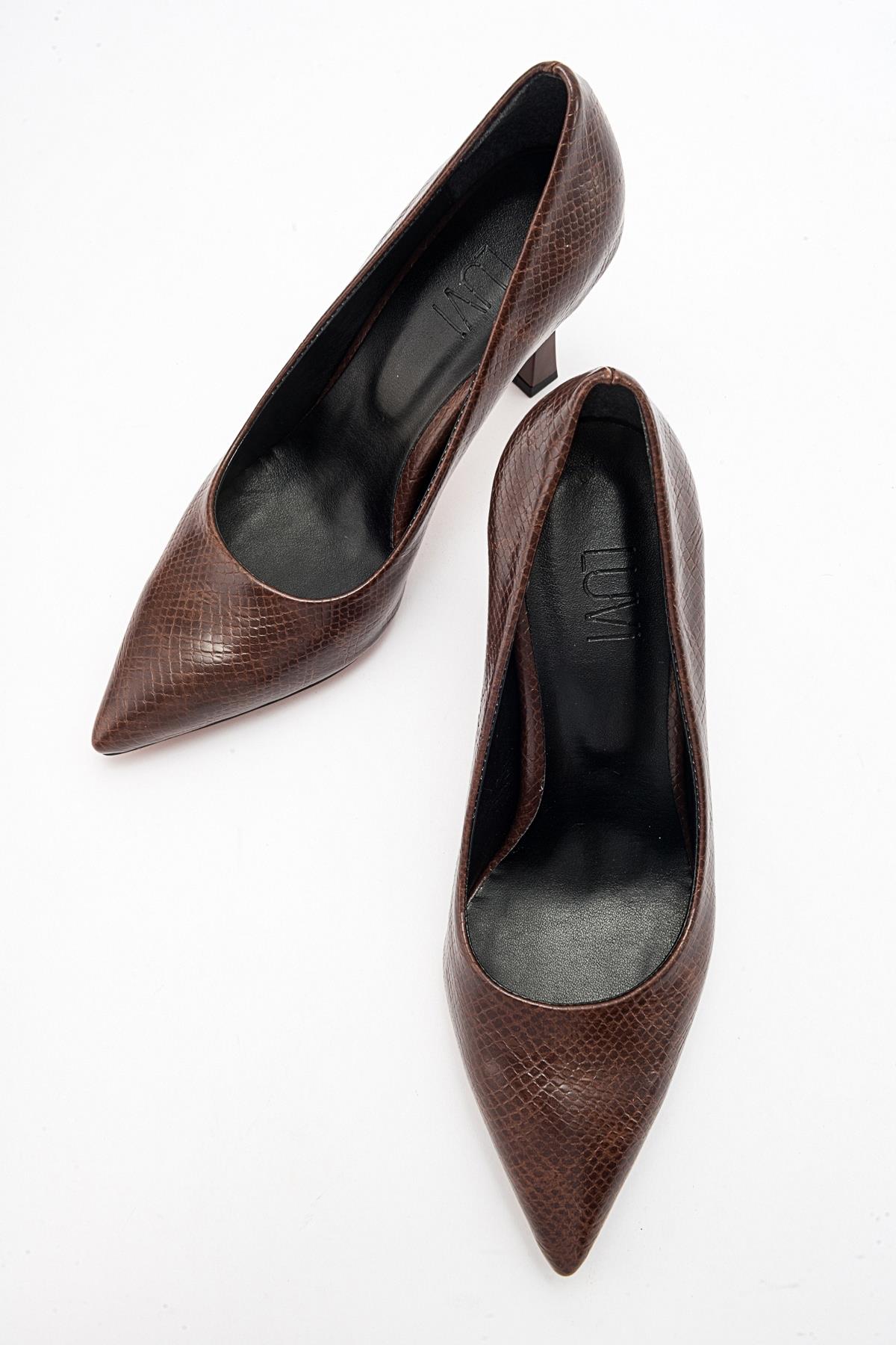 Forest Brown Pointed Toe Pump (Women)