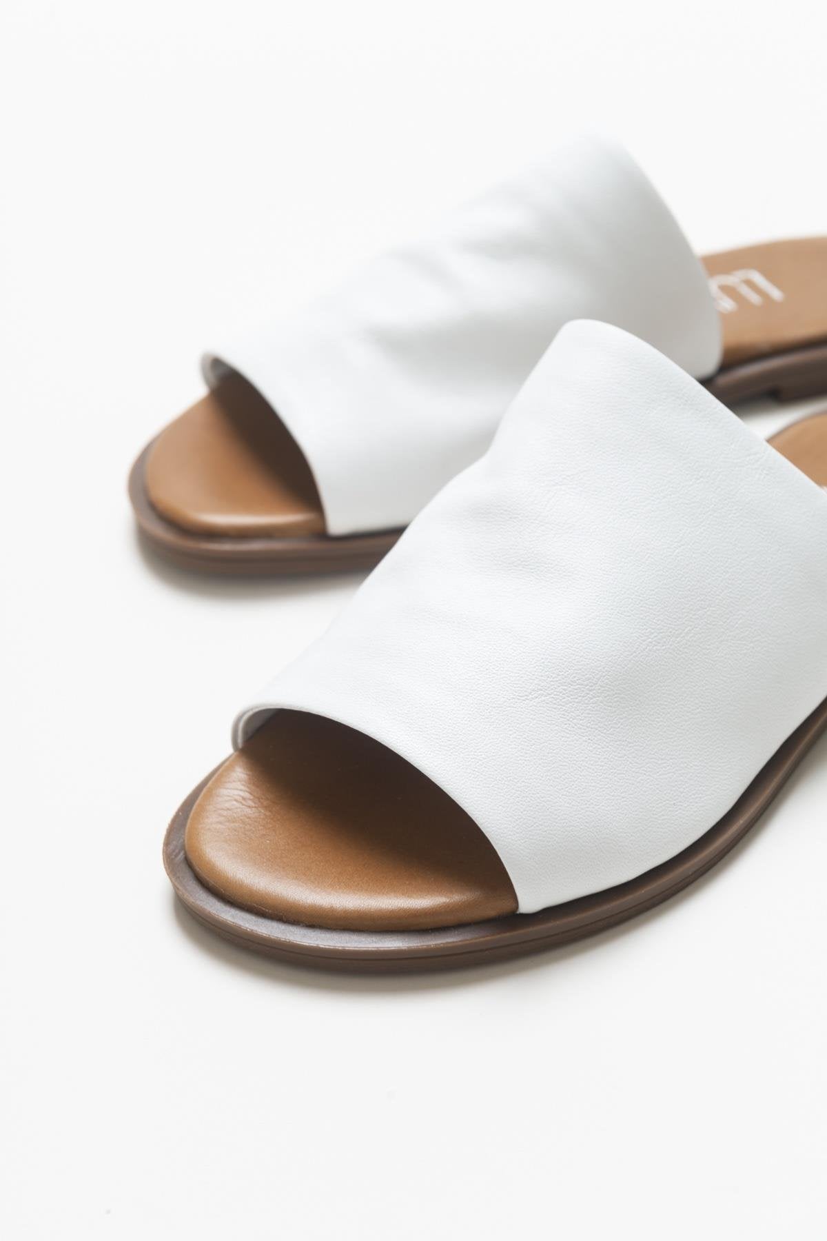 Clau - White Genuine Leather Slide (Women)