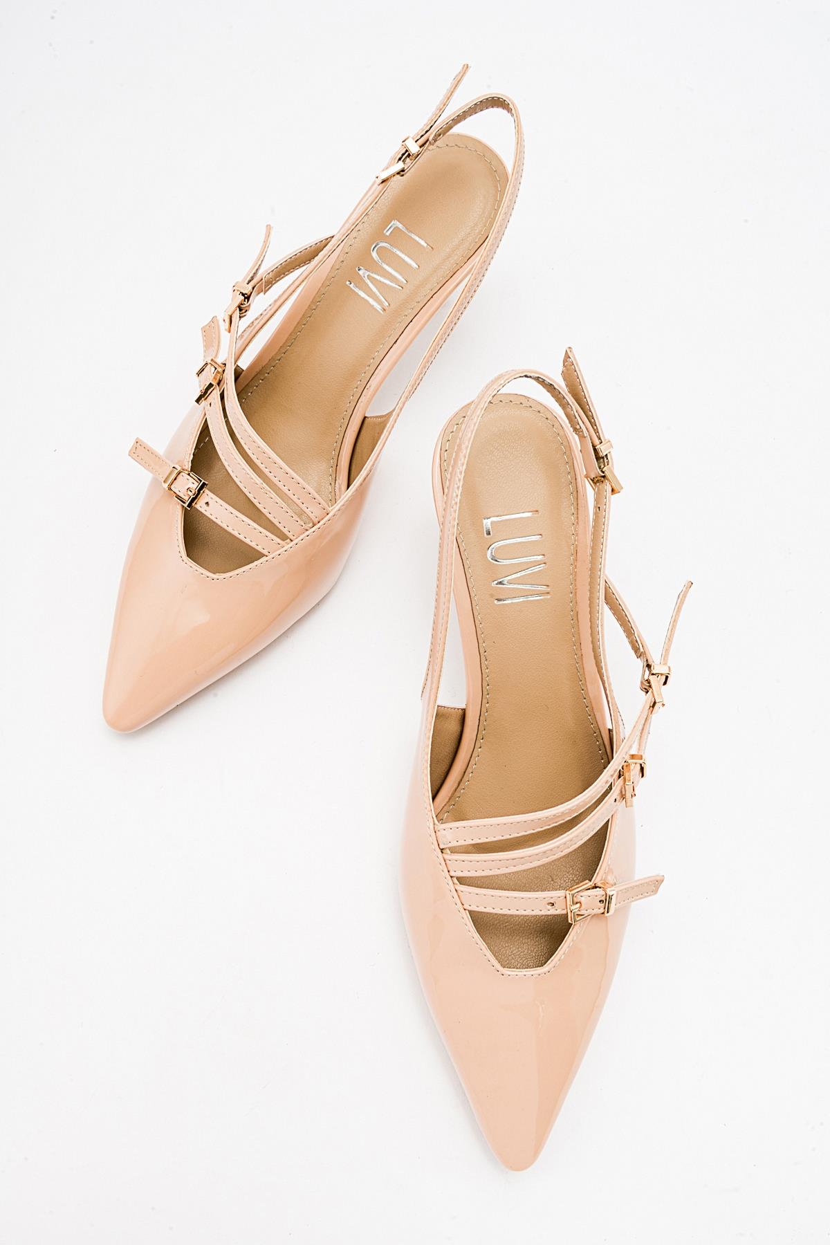 Magra Beige Patent Pointed-Toe Slingback Stiletto (Women)