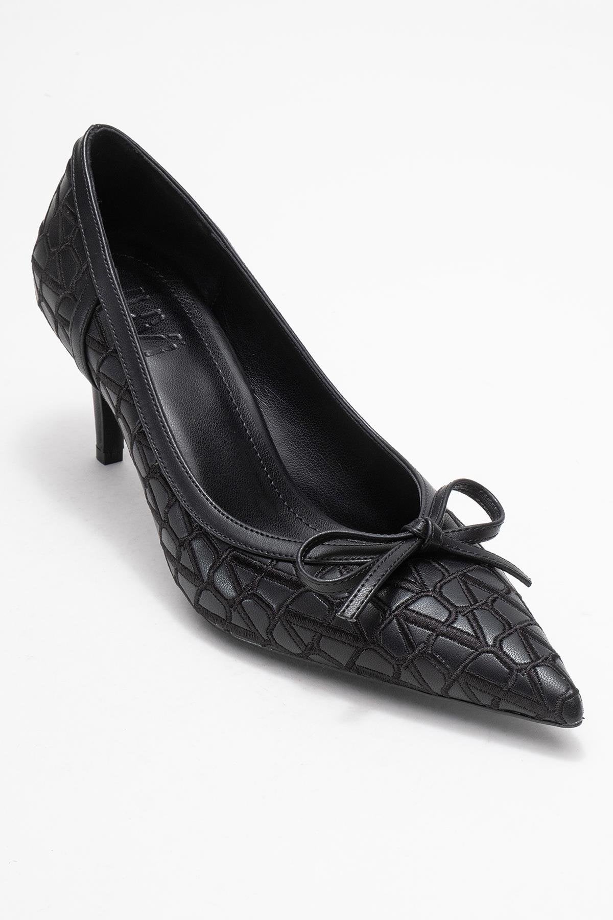 Camden - Black Patterned Bow Pump (Women)