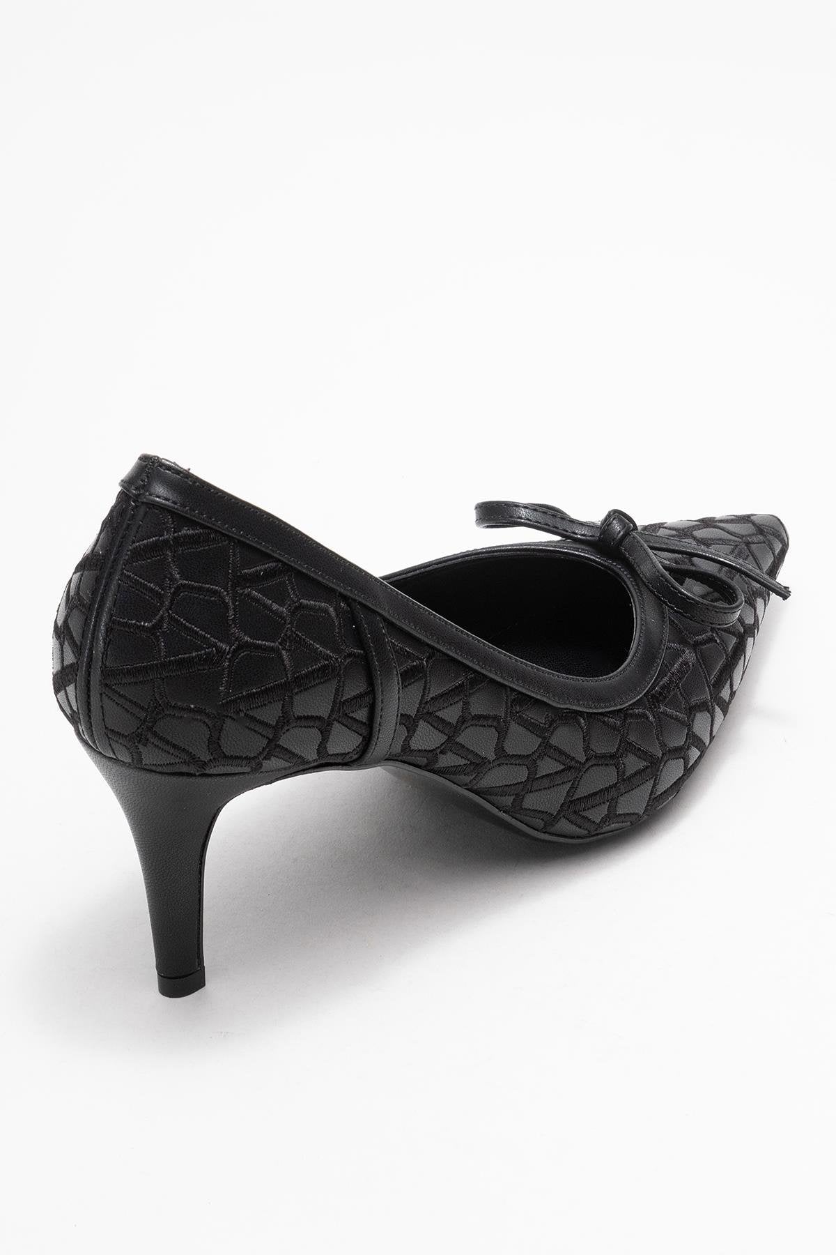 Camden - Black Patterned Bow Pump (Women)