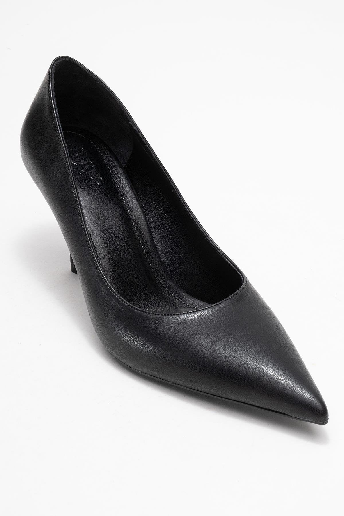 Marcus - Black Heeled Pump (Women)