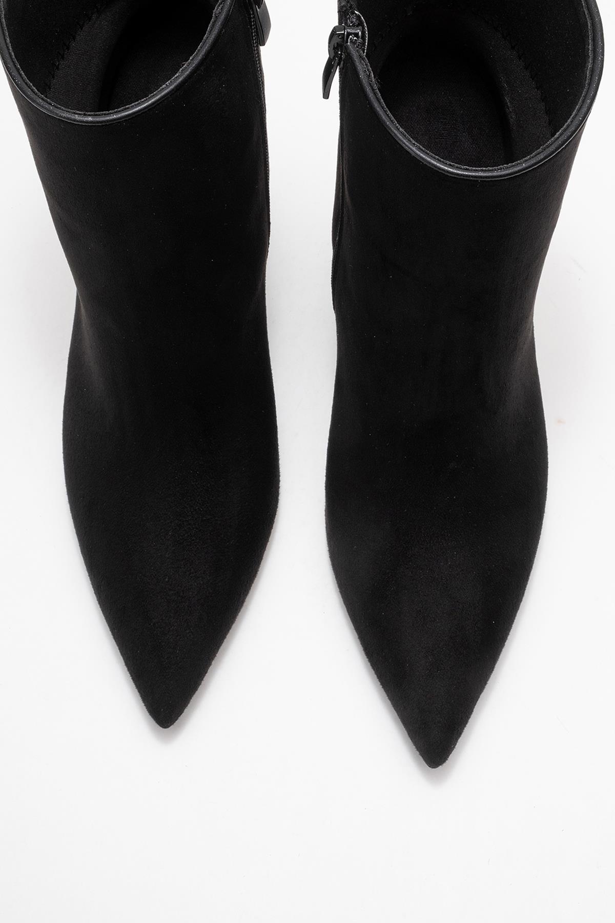 Crista - Black Pointed Toe Heeled Boot (Women)