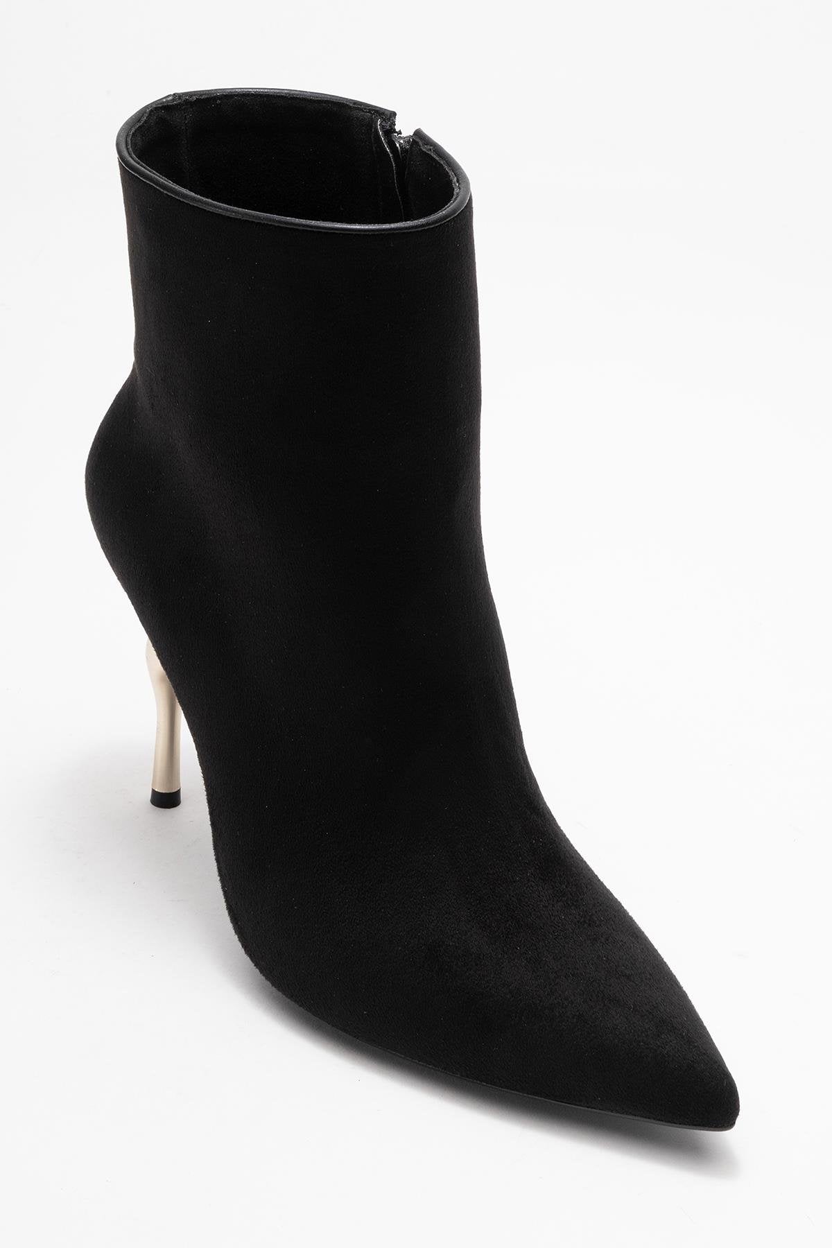 Crista - Black Pointed Toe Heeled Boot (Women)