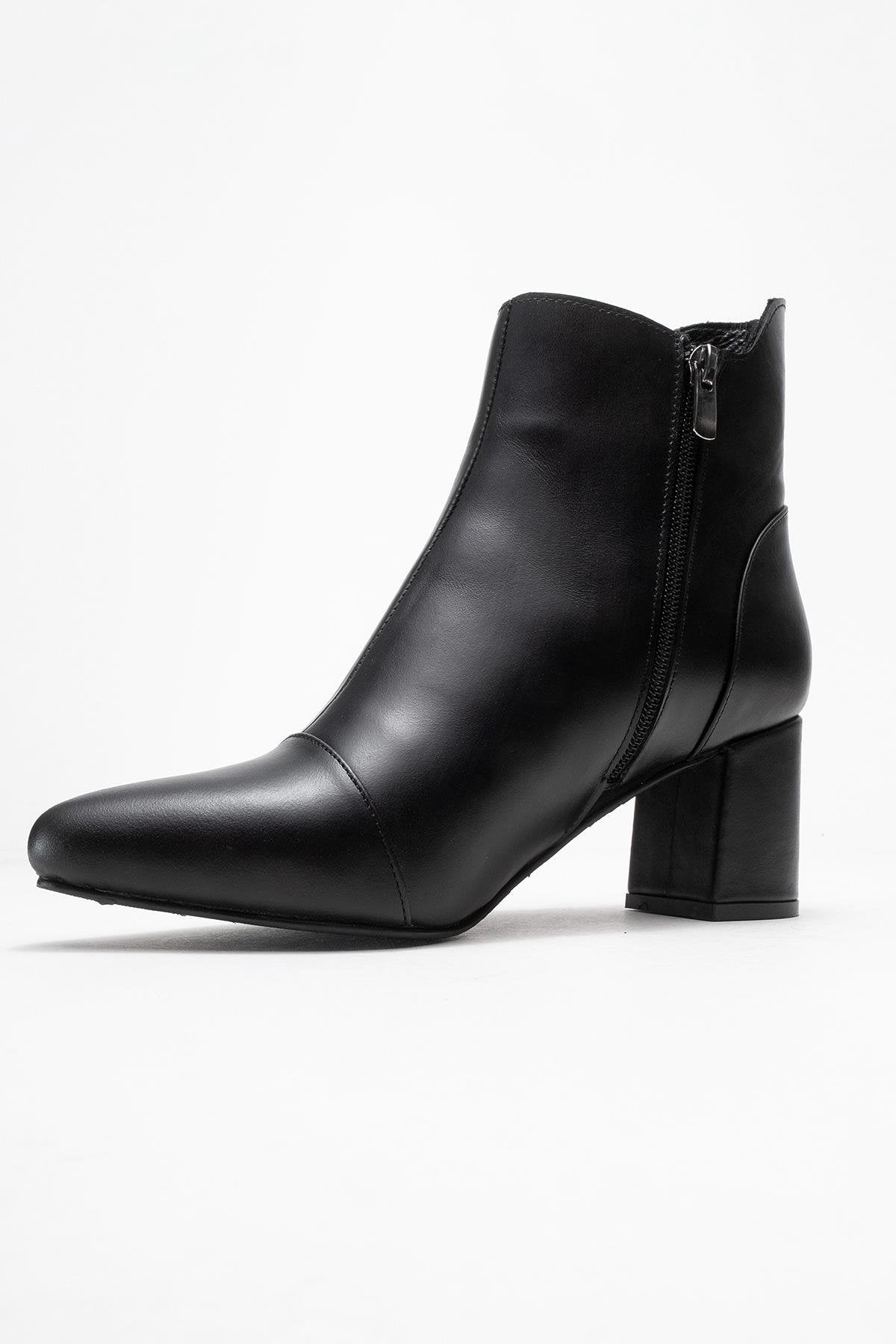 Gael - Black Genuine Leather Block Heel Ankle Boot (Women)