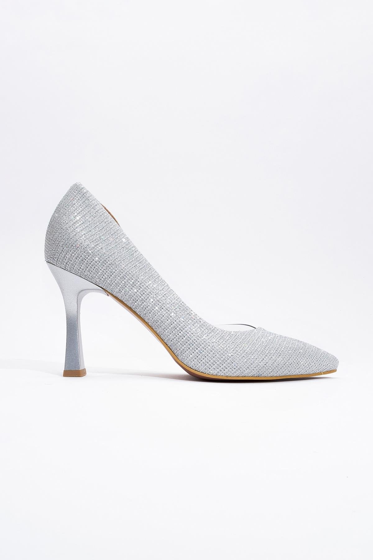Ursula - Silver Metallic Heeled Shoe (Women)