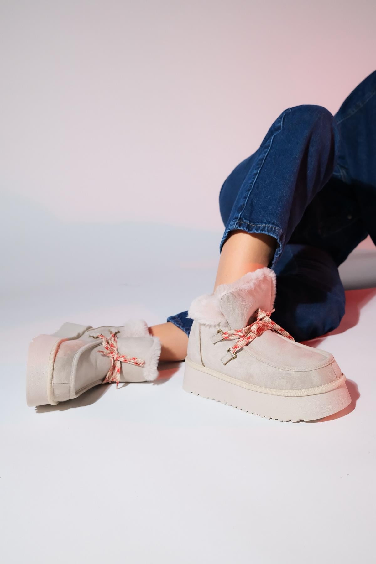 Blaus - Beige Sport Boot (Women)