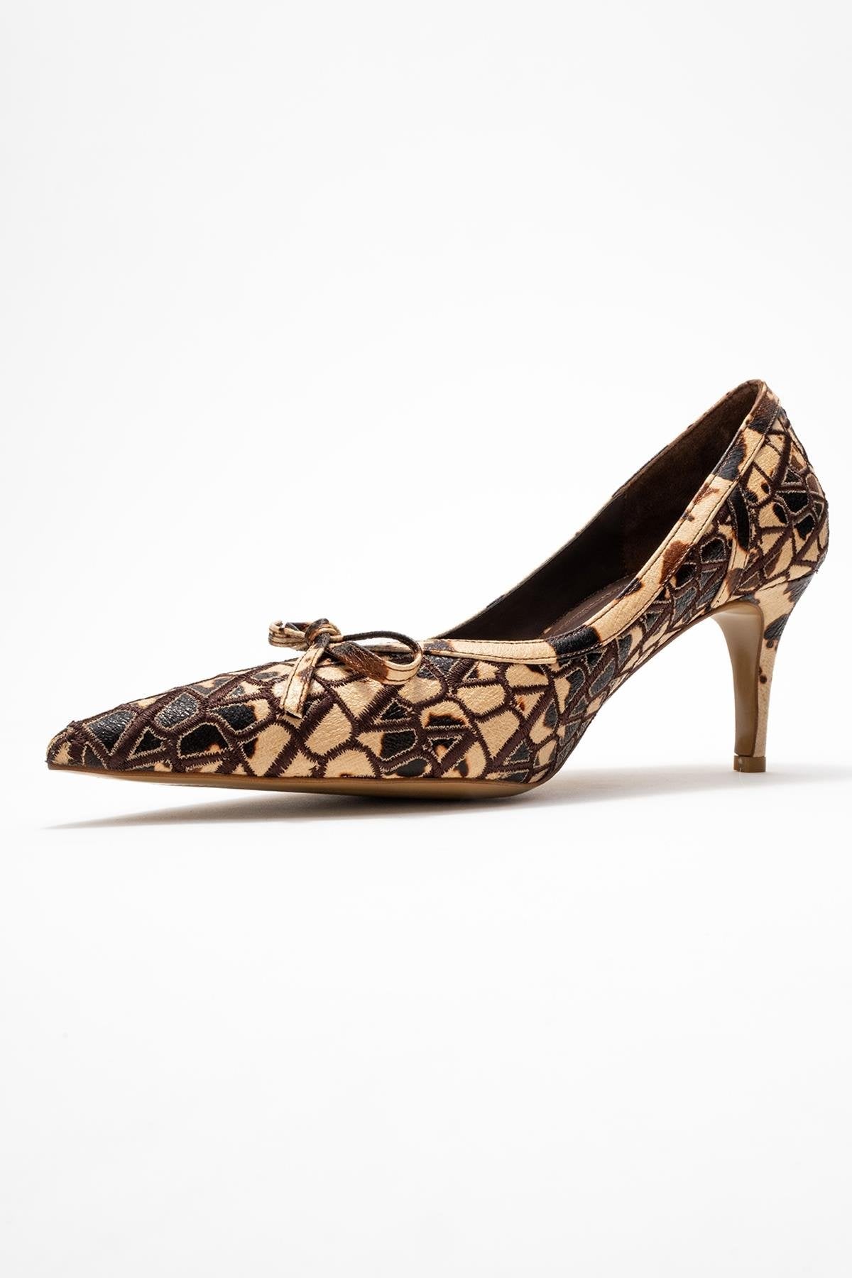 Camden - Beige Patterned Bow-Front Pump (Women)