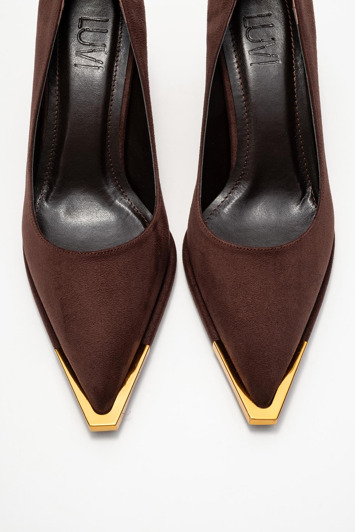 Liora - Brown Suede Gold-Detail Block Heel Pump (Women)