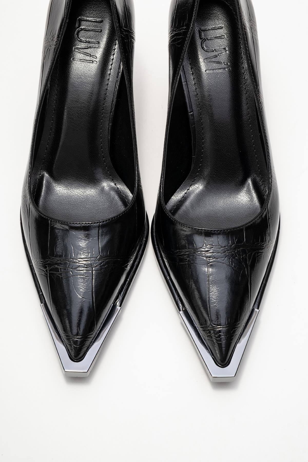 Liora - Black Printed Platinum-Detail Block Heel Pump (Women)