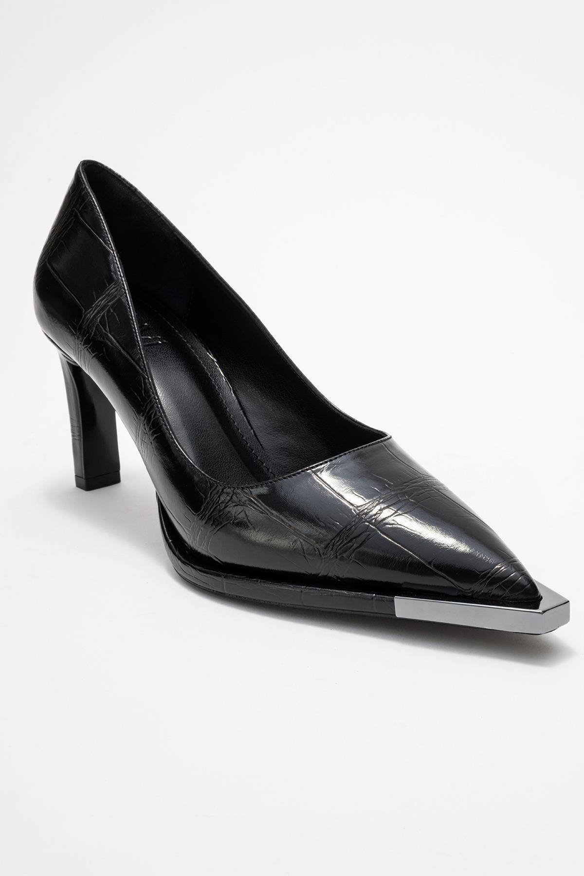 Liora - Black Printed Platinum-Detail Block Heel Pump (Women)
