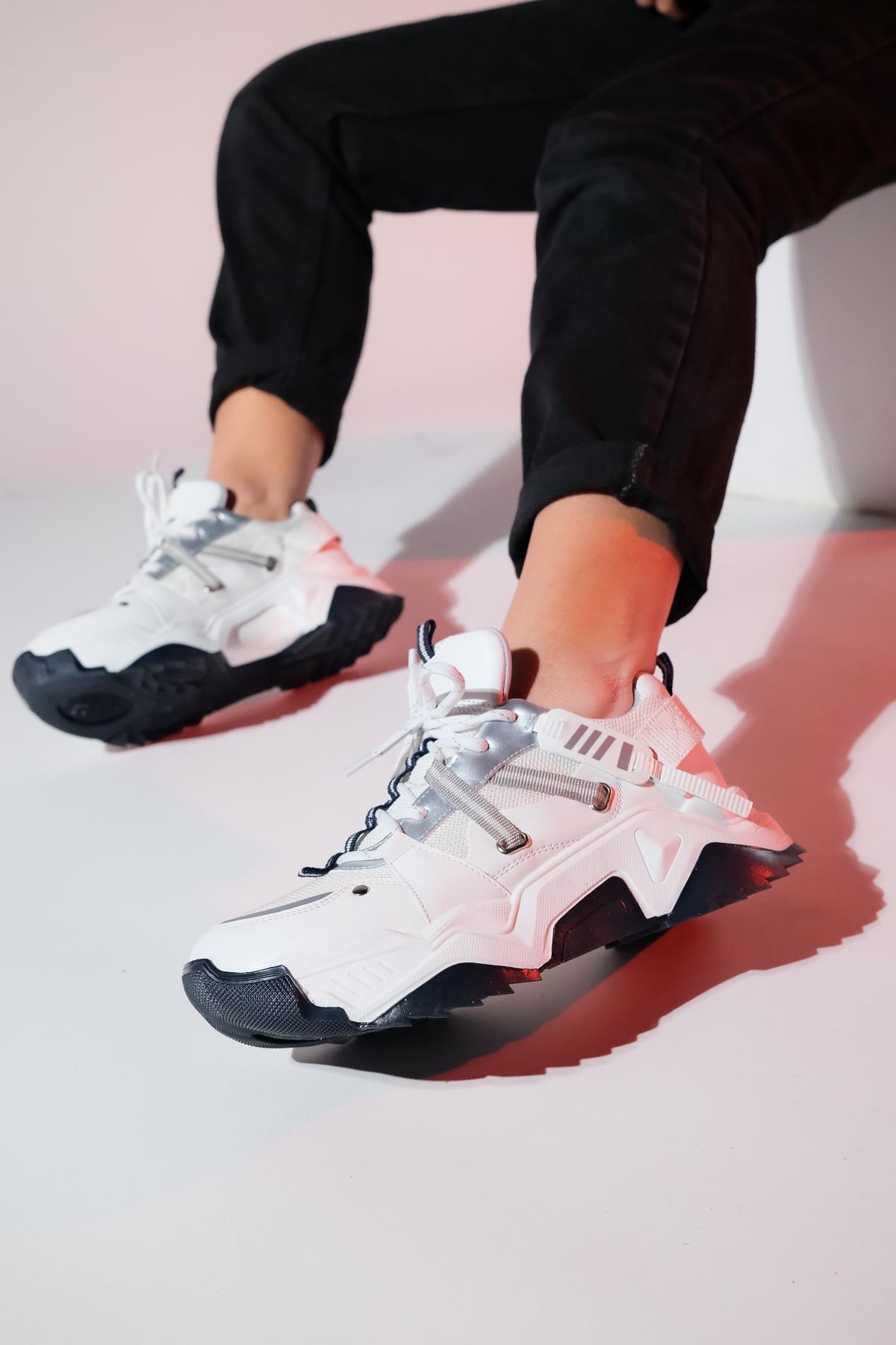 Maggie - White-Navy Sport Sneaker (Women)