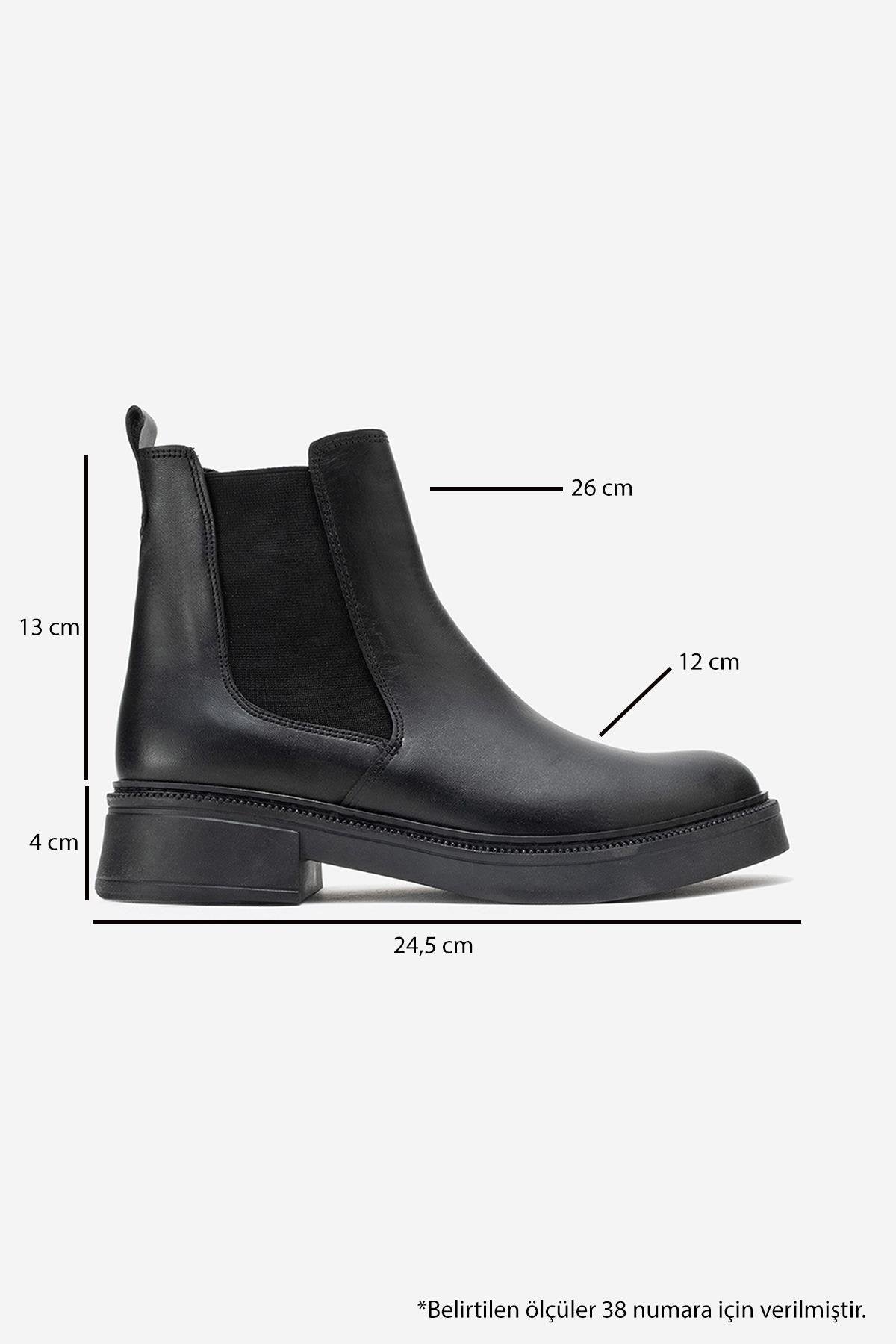 Orliss - Black Genuine Leather Elastic Panel Chelsea Boot (Women)