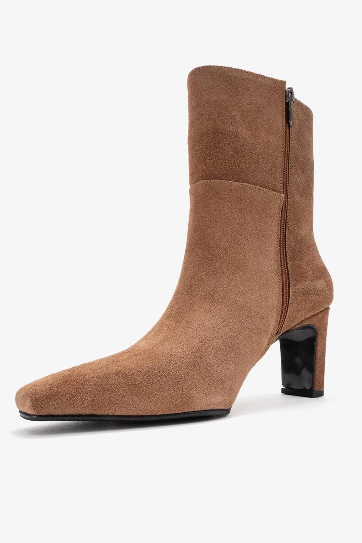 Kyoto - Taupe Genuine Leather Block Heel Boot (Women)