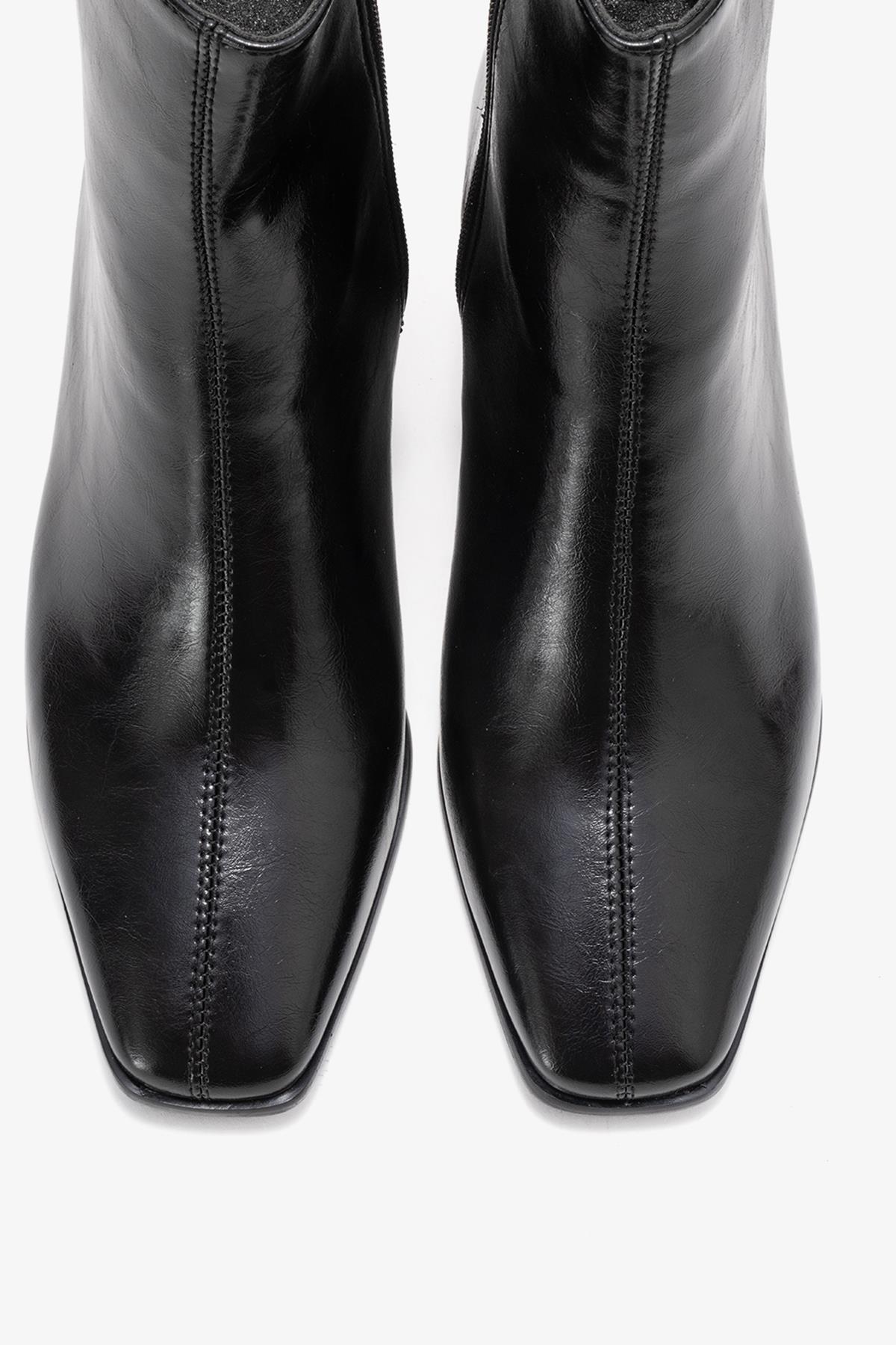 Arven - Black Square Toe Block Heel Boot (Women)