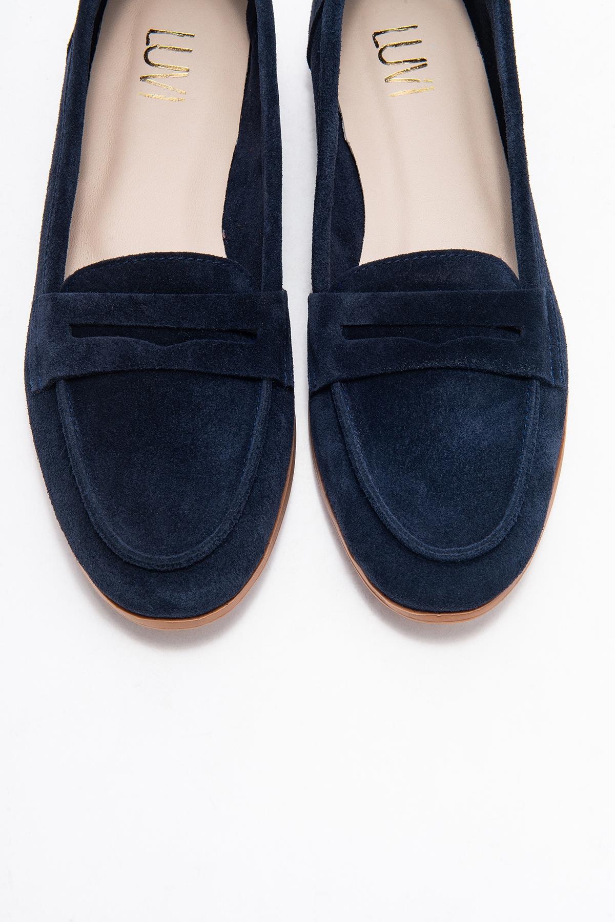 F02 - Navy Genuine Leather Loafer (Women)