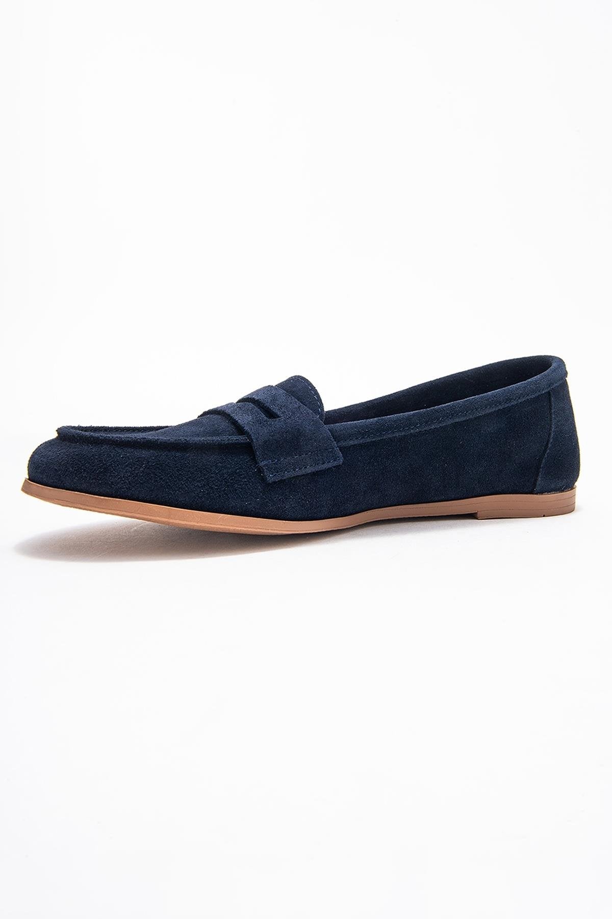 F02 - Navy Genuine Leather Loafer (Women)
