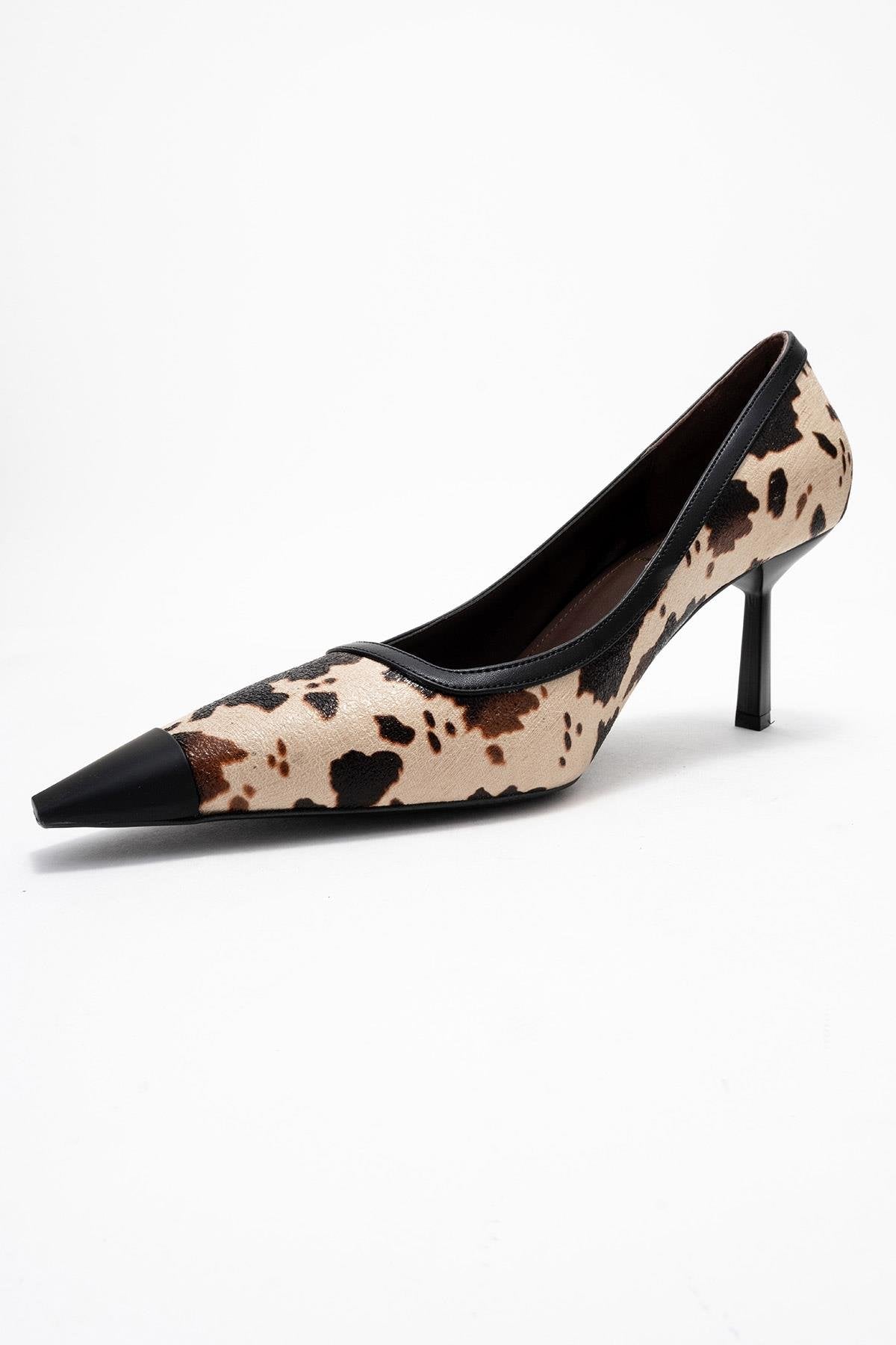 Rona - Black Beige Pattern Pointed Toe Pump (Women)