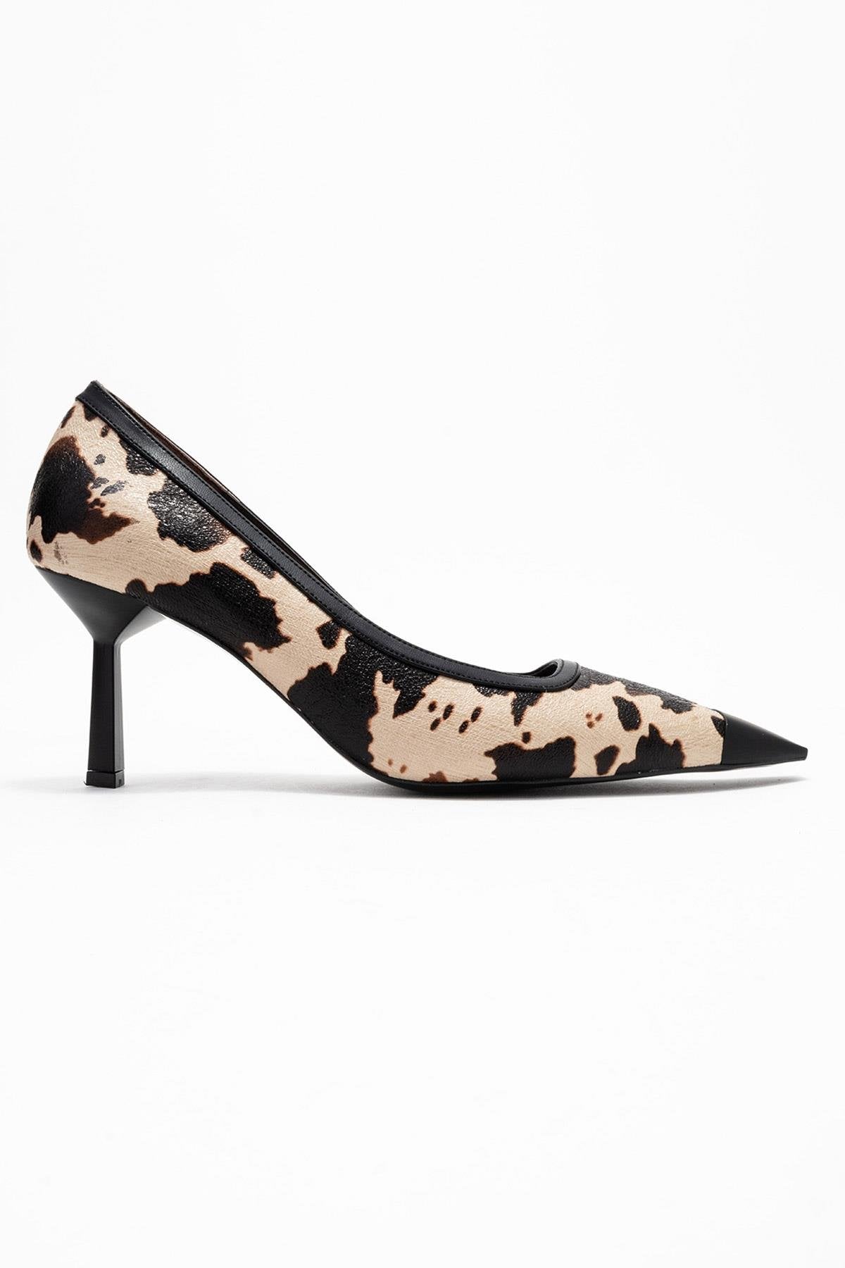 Rona - Black Beige Pattern Pointed Toe Pump (Women)