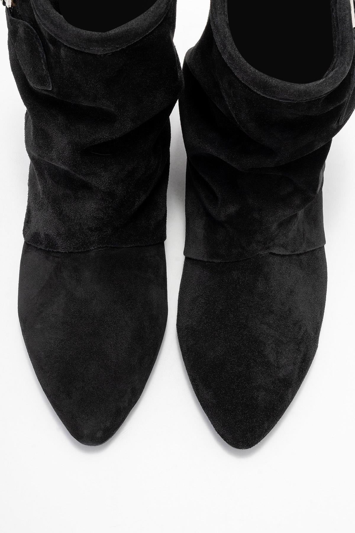 Noar - Black Genuine Leather Ruched Zip Boot (Women)