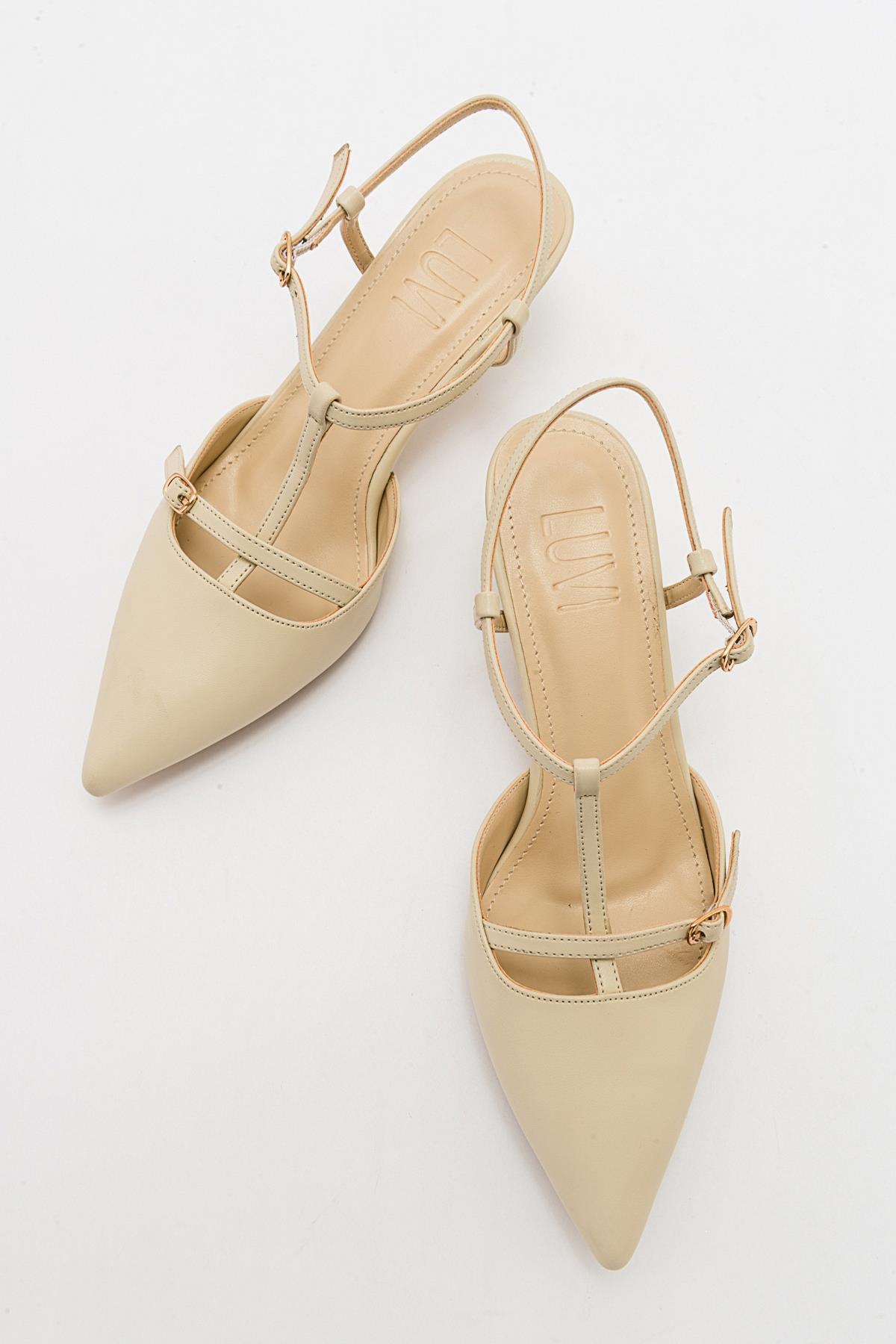 Frans - Off-White Pointed Toe Backless Low Heel Shoe (Women)
