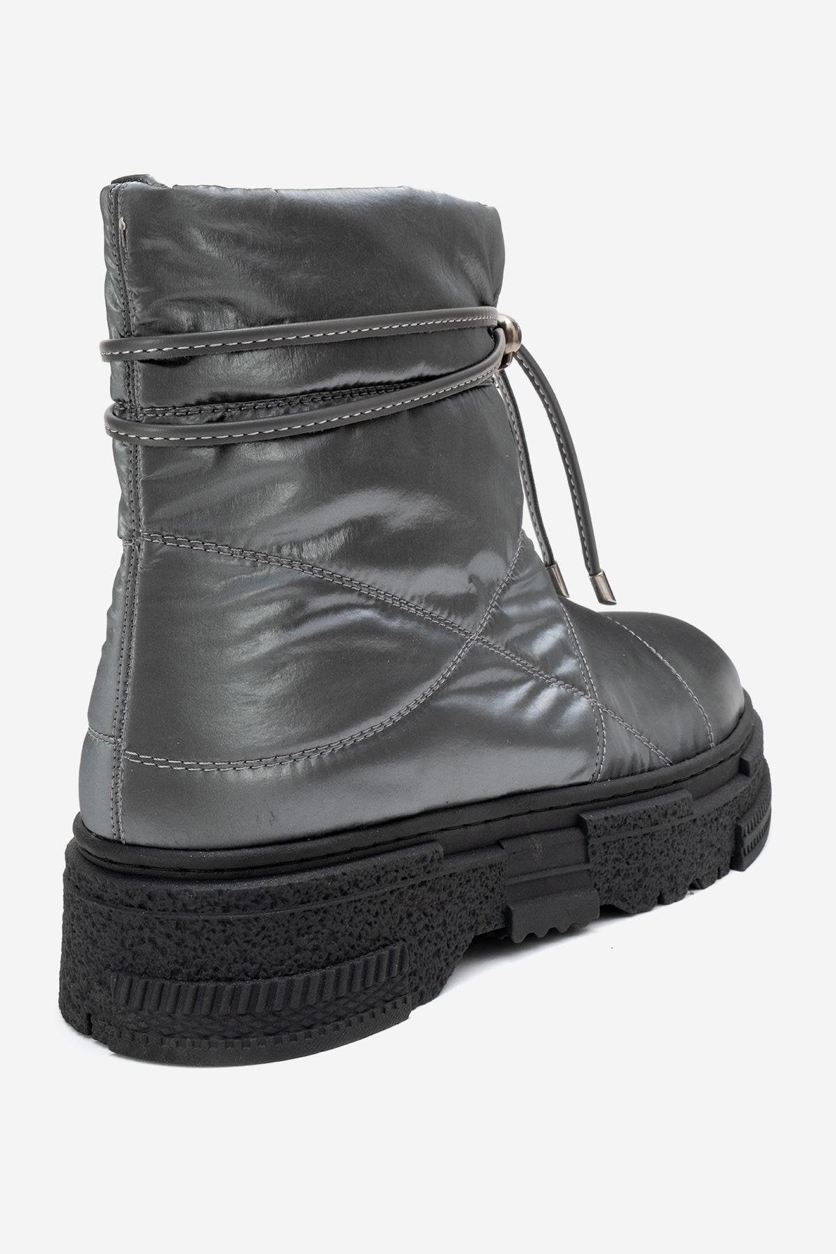 Mesta - Platinum Parachute Boot (Women)