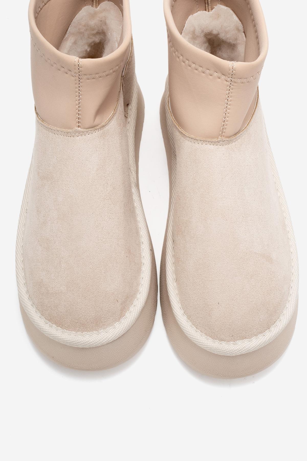 Ovar - Beige Suede Platform Boot (Women)