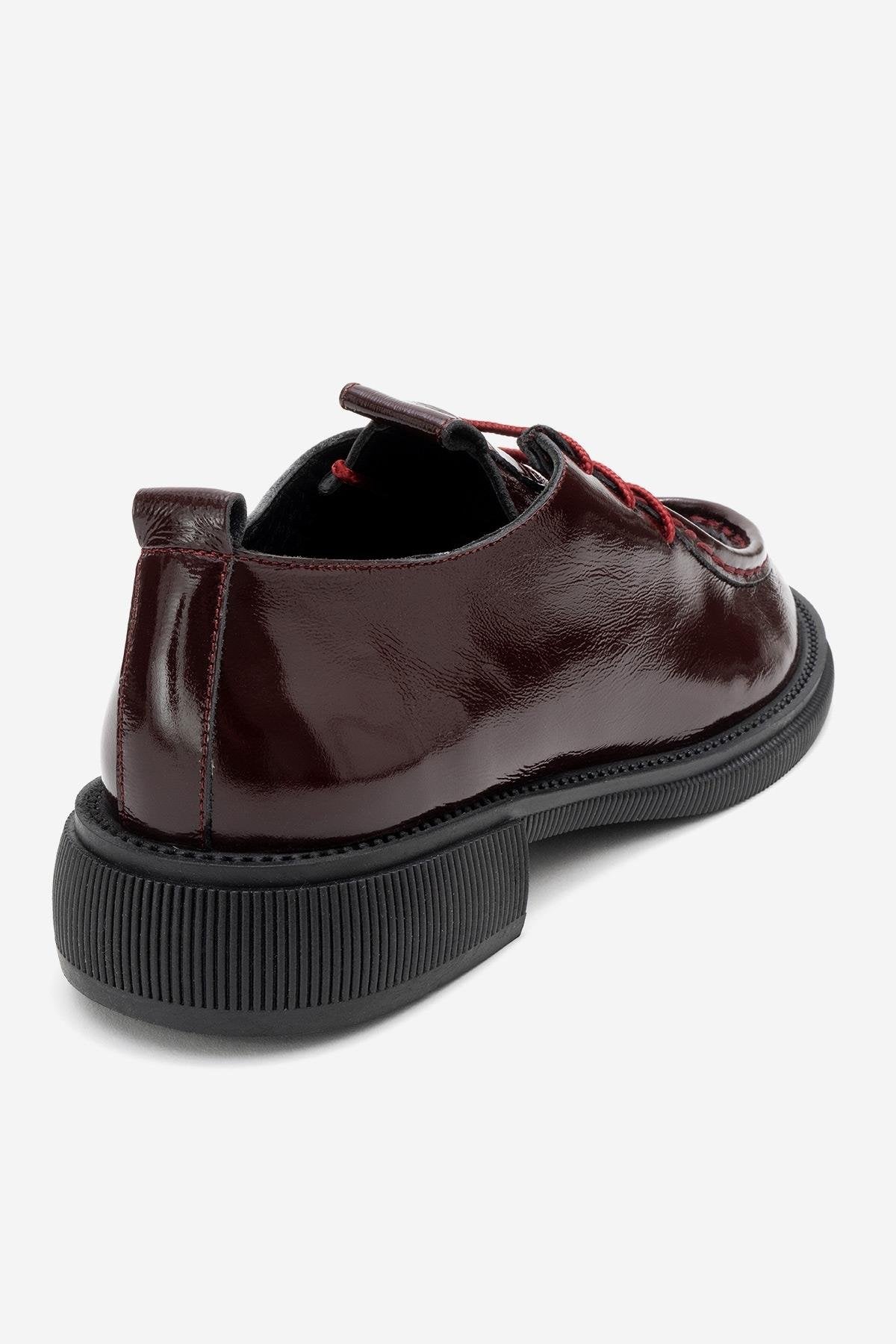 Band - Burgundy Crinkled Patent Genuine Leather Lace-Up Loafer (Women)