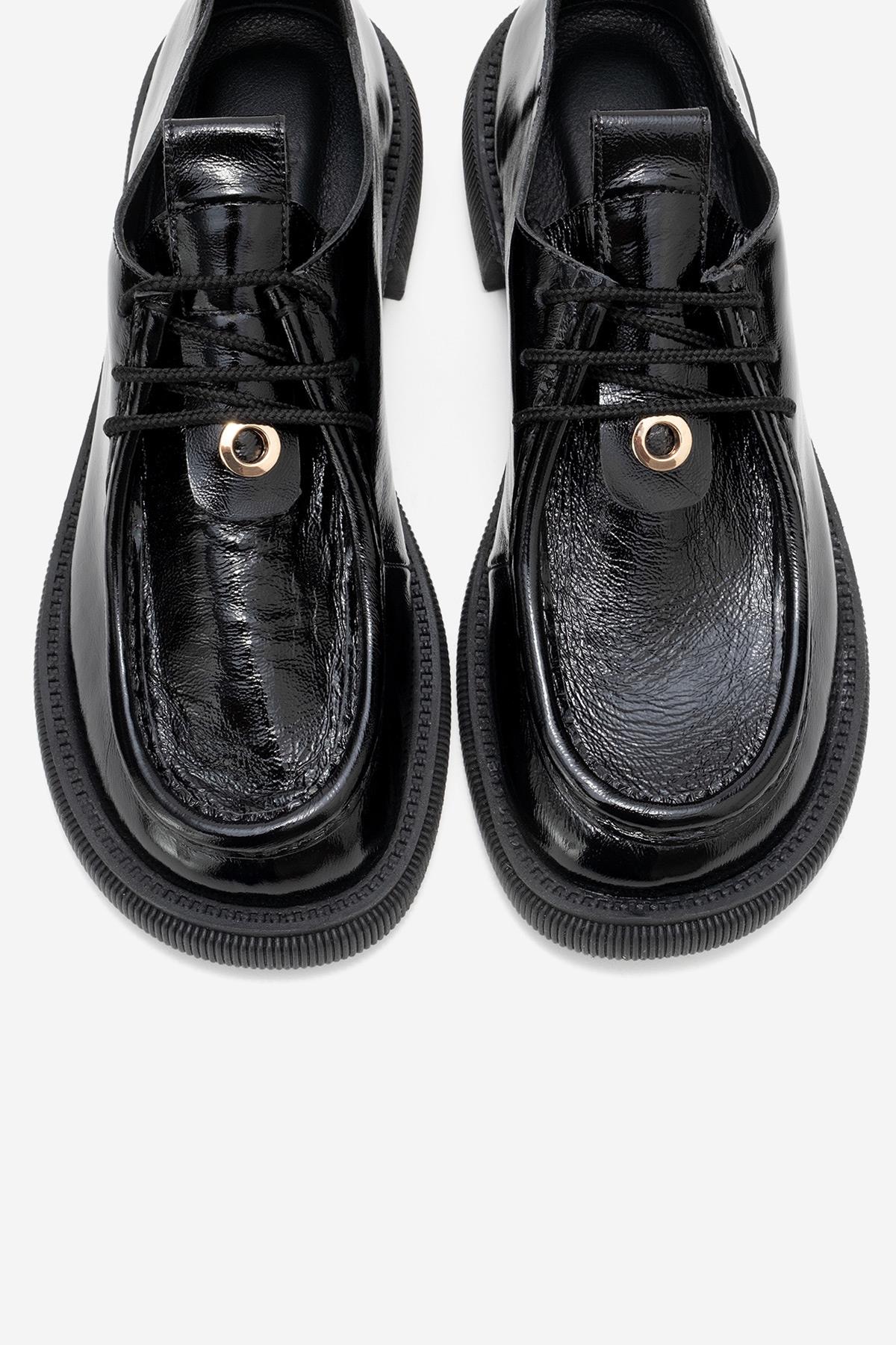 Band - Black Crinkled Patent Genuine Leather Lace-Up Loafer (Women)