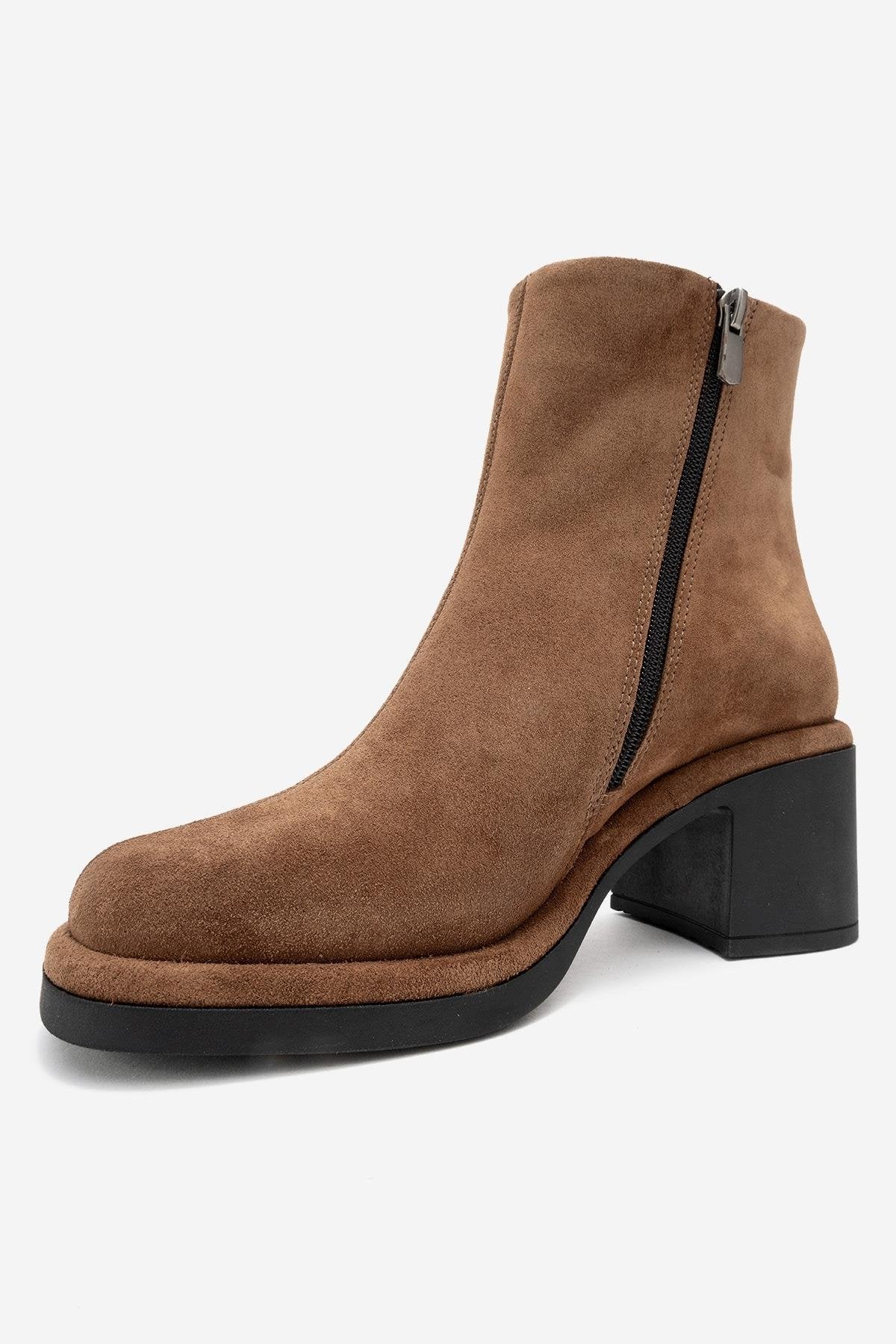 Junae - Cognac Genuine Leather Block Heel Boot (Women)