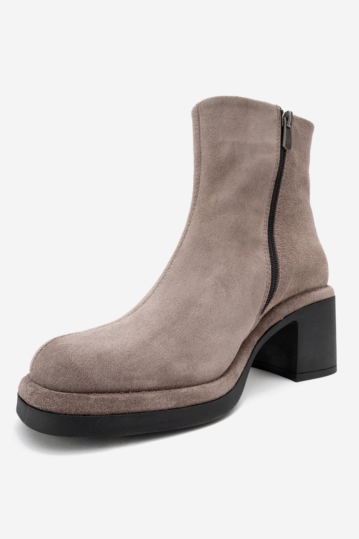 Junae - Taupe Genuine Leather Block Heel Boot (Women)