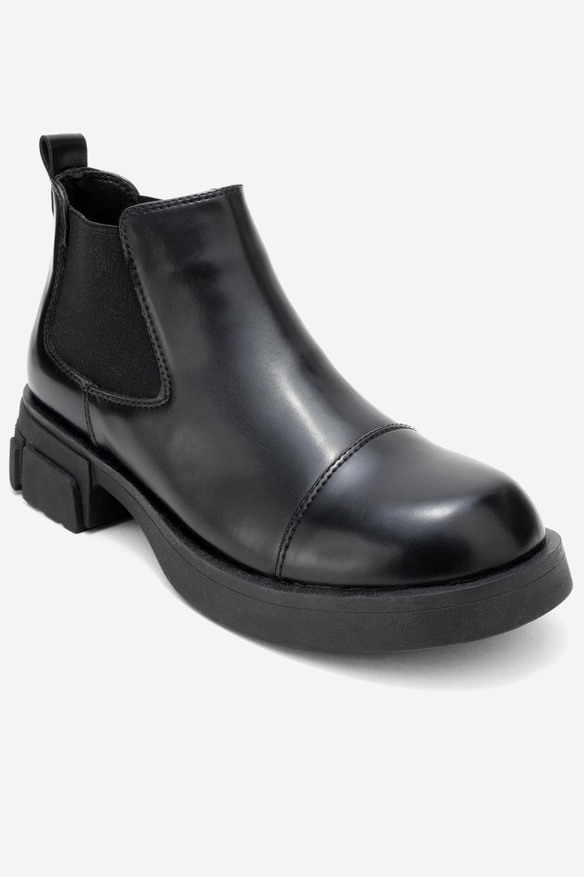 Cafune - Black Ankle Boot (Women)
