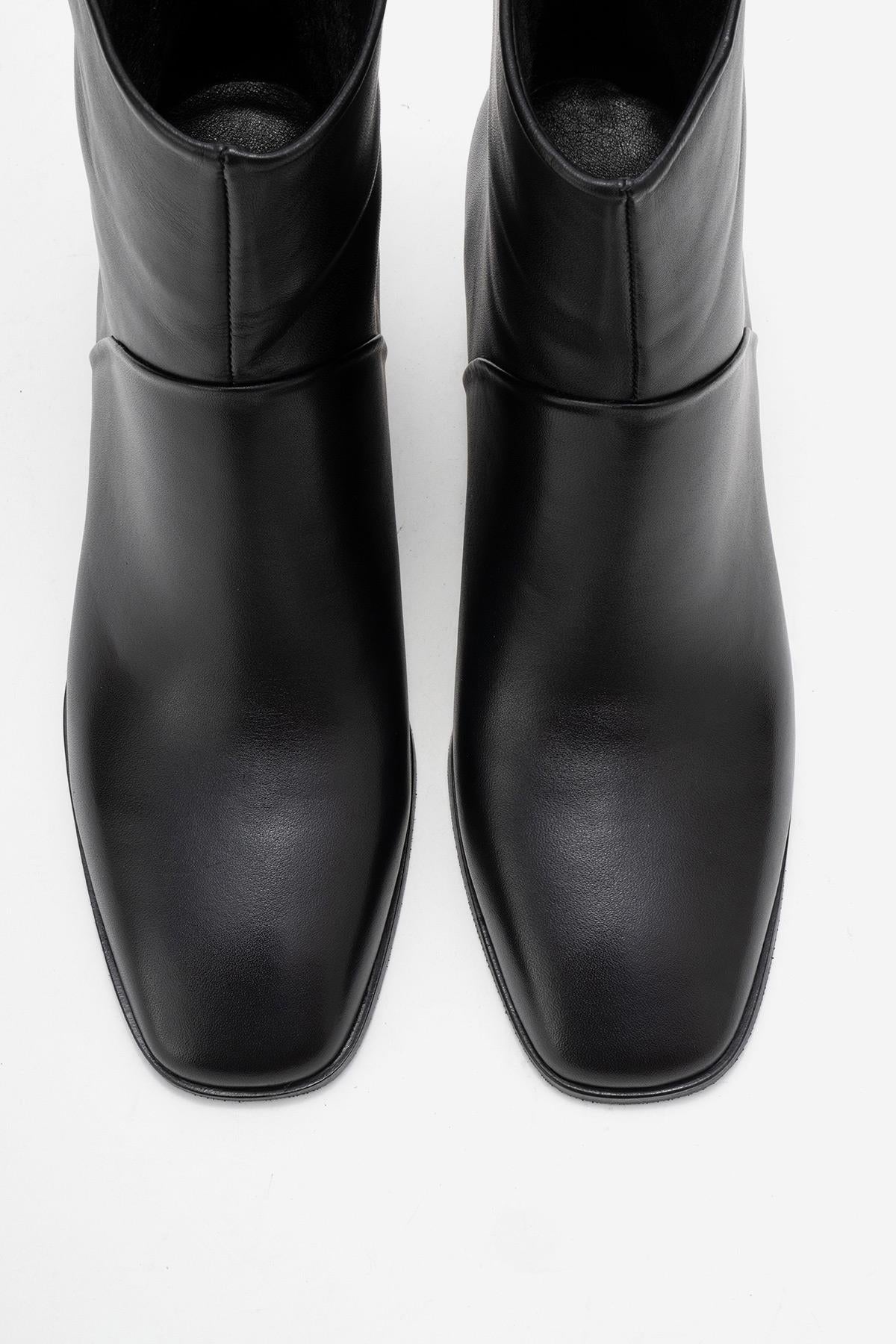 Nordy - Black Genuine Leather Block Heel Boot (Women)