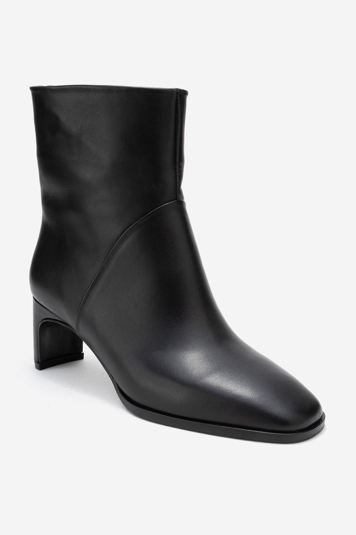 Nordy - Black Genuine Leather Block Heel Boot (Women)