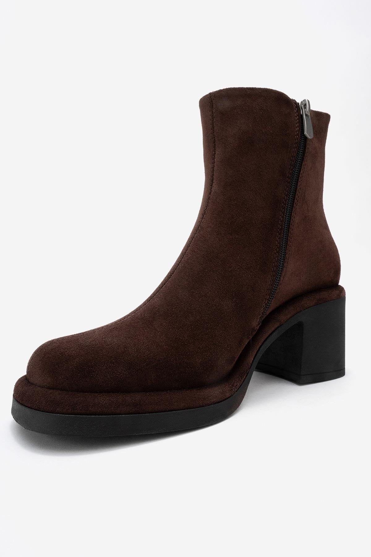 Junae - Brown Genuine Leather Block Heel Ankle Boot (Women)