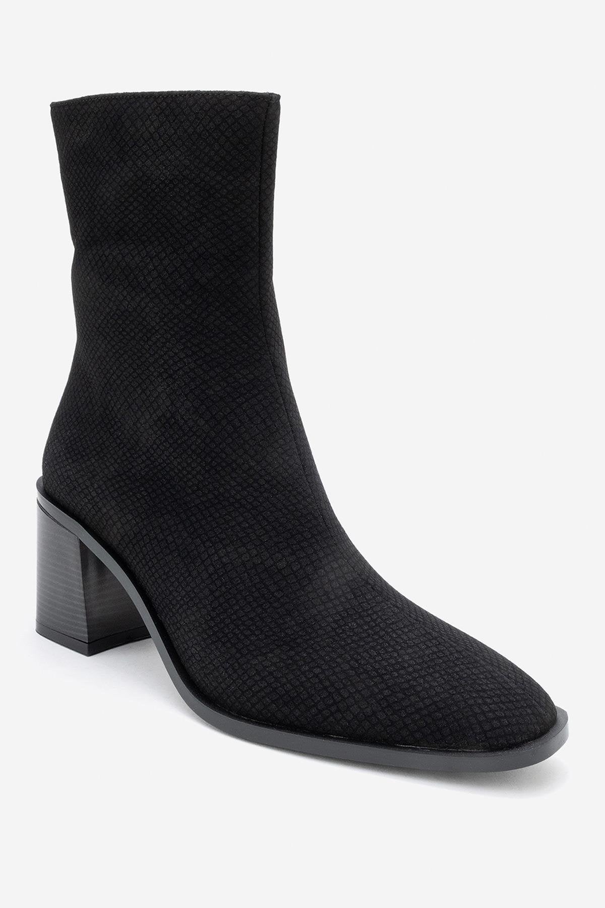 Chara - Black Patterned Block Heel Boot (Women)