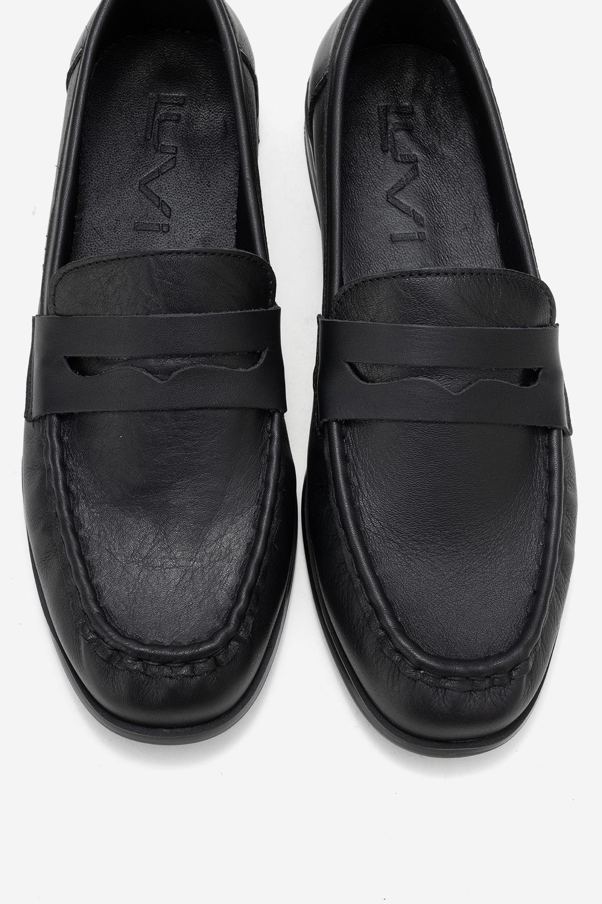 Valia - Black Genuine Leather Loafer (Women)