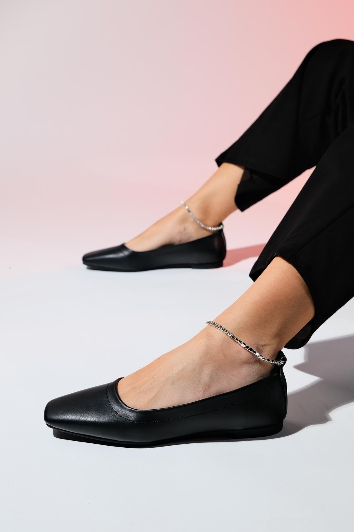 Pohan - Black Genuine Leather Stone-Embellished Ballet Flat (Women)