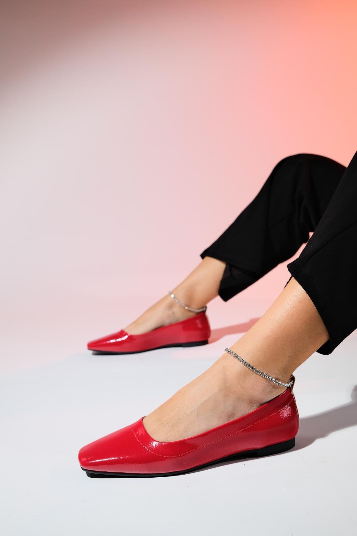 Pohan - Red Genuine Leather Patent Stone-Embellished Ballet Flat (Women)