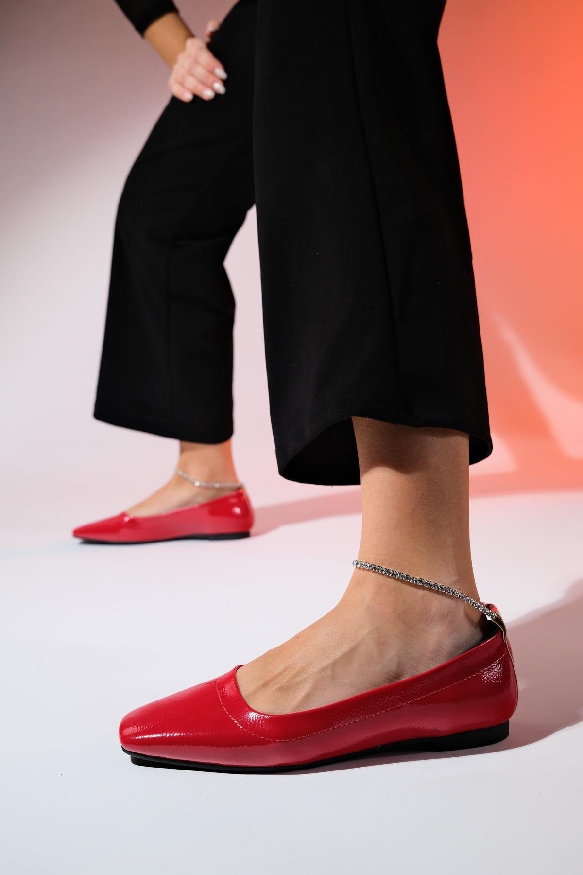 Pohan - Red Genuine Leather Patent Stone-Embellished Ballet Flat (Women)