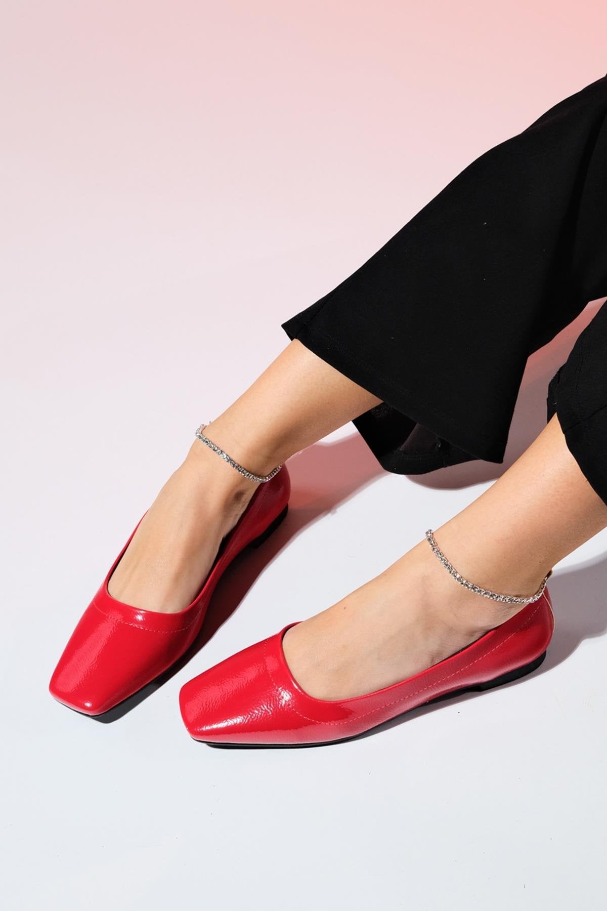 Pohan - Red Genuine Leather Patent Stone-Embellished Ballet Flat (Women)