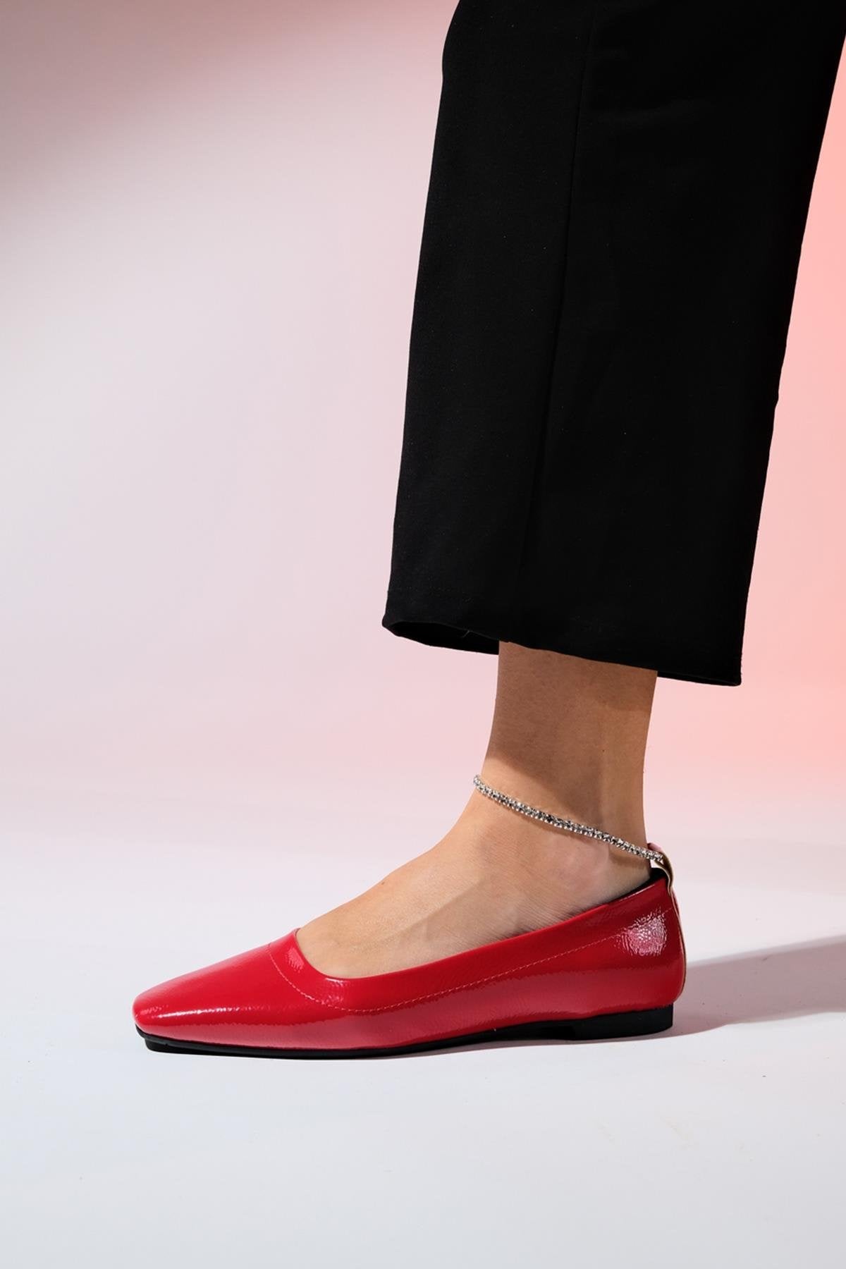 Pohan - Red Genuine Leather Patent Stone-Embellished Ballet Flat (Women)