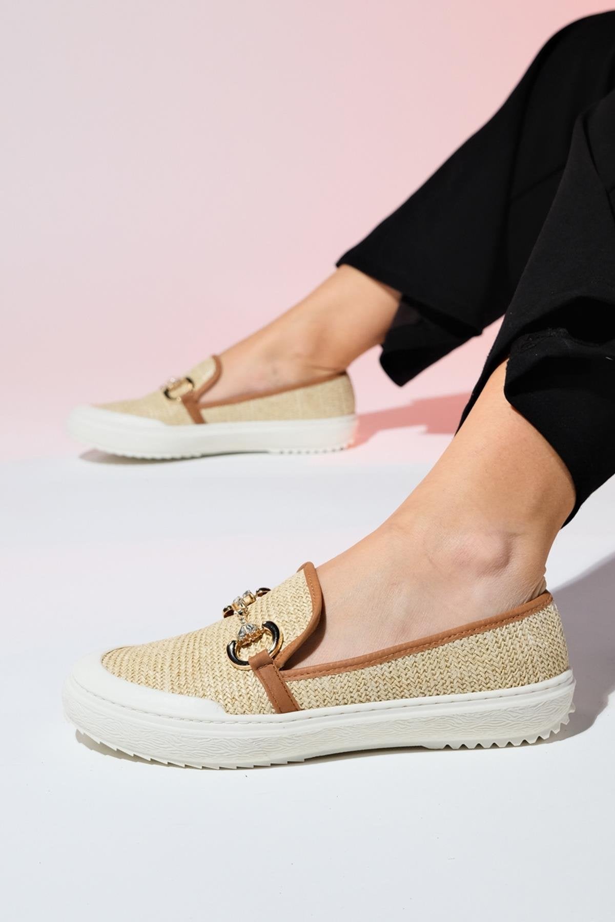 Barcelos - Beige Straw Buckle Loafer (Women)