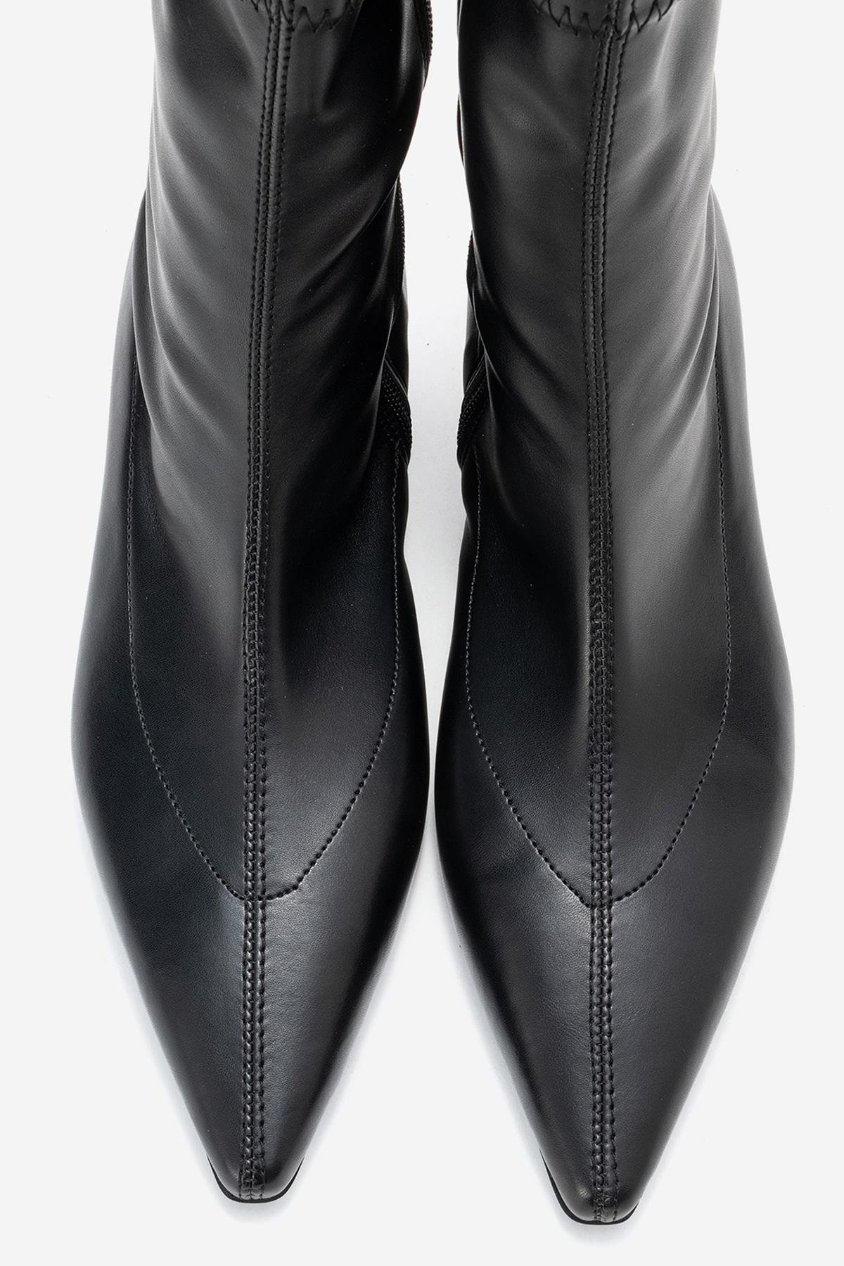 ALORA - Black Kitten Heel Boot (Women)