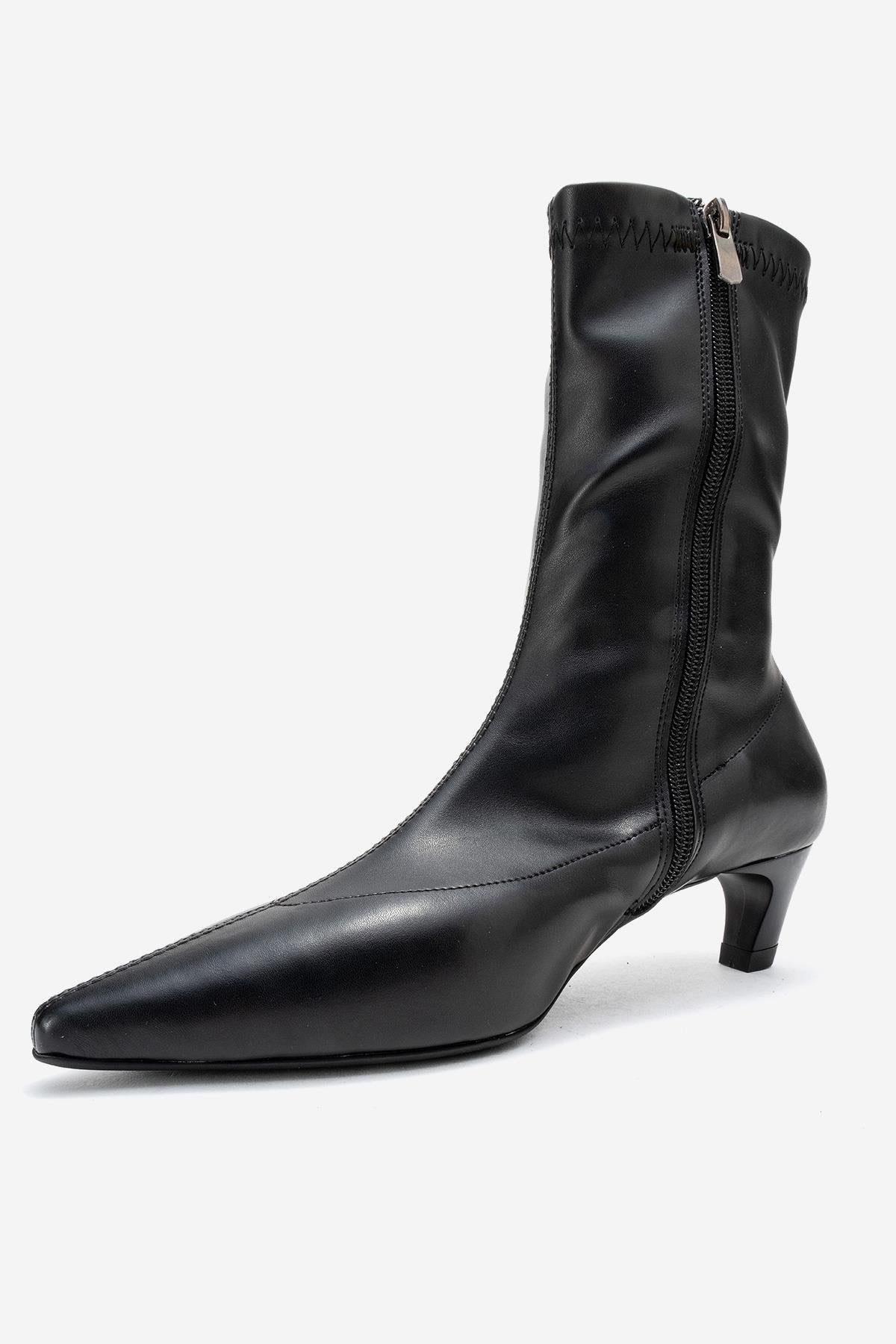 ALORA - Black Kitten Heel Boot (Women)