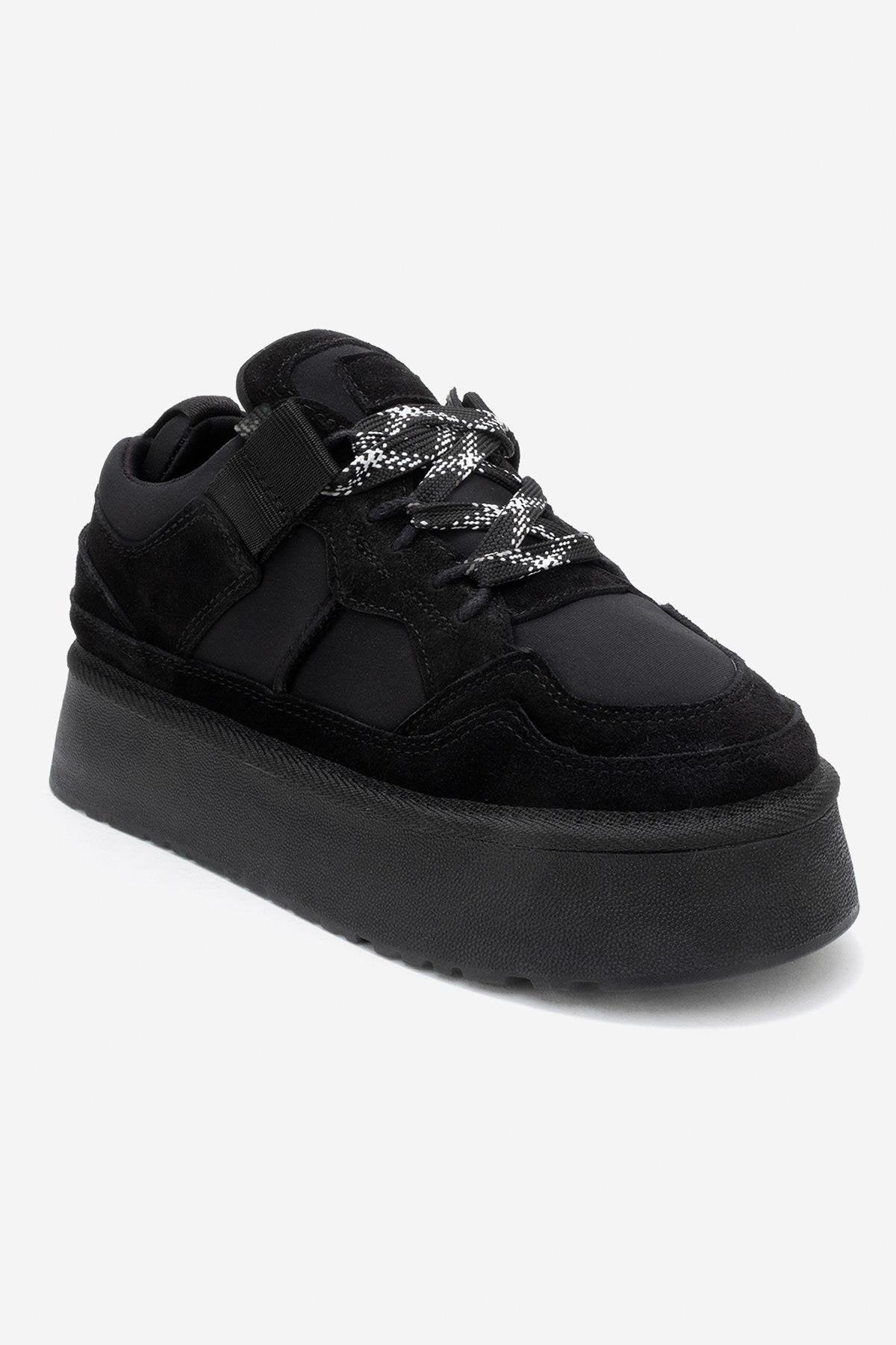 Riven - Black Genuine Leather Platform Sneaker (Women)